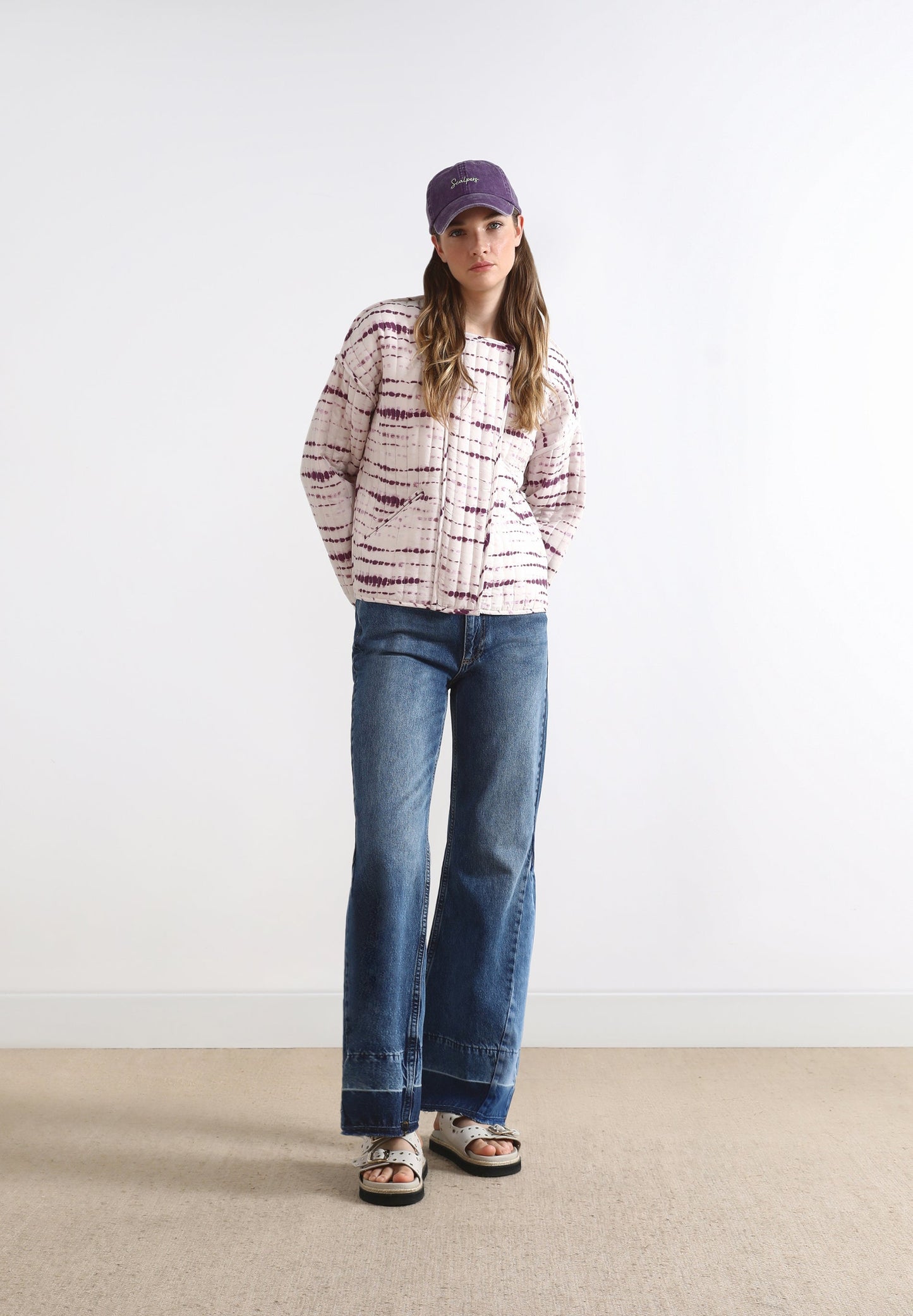 CASACO ÀS RISCAS TIE-DYE