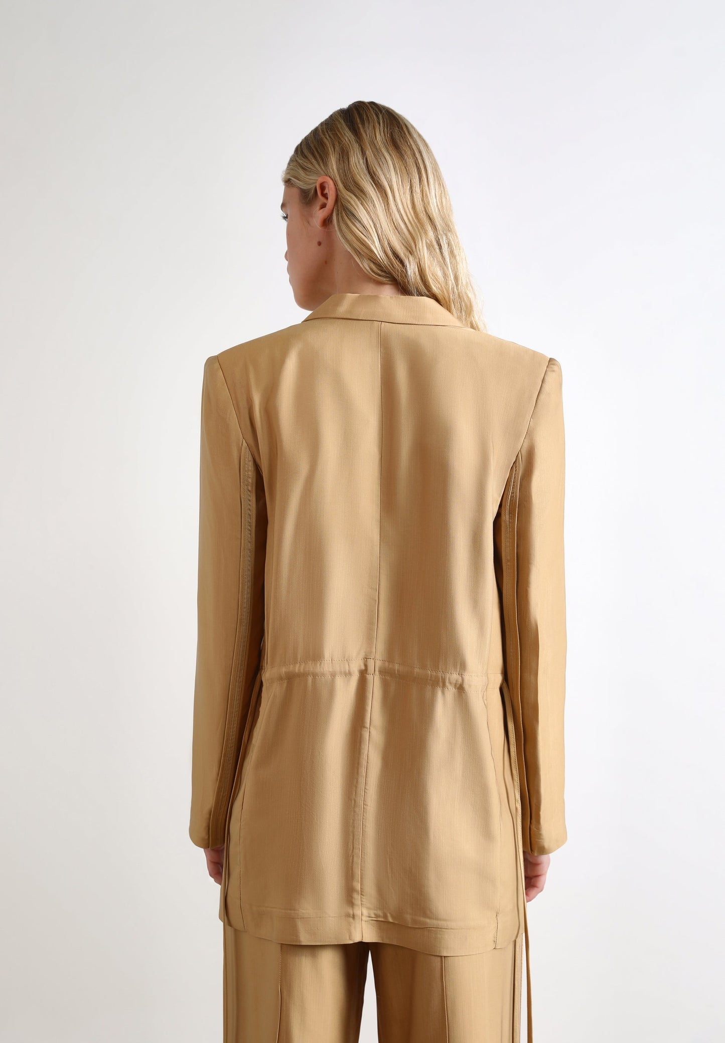 BLAZER ACETINADO COM LAÇO