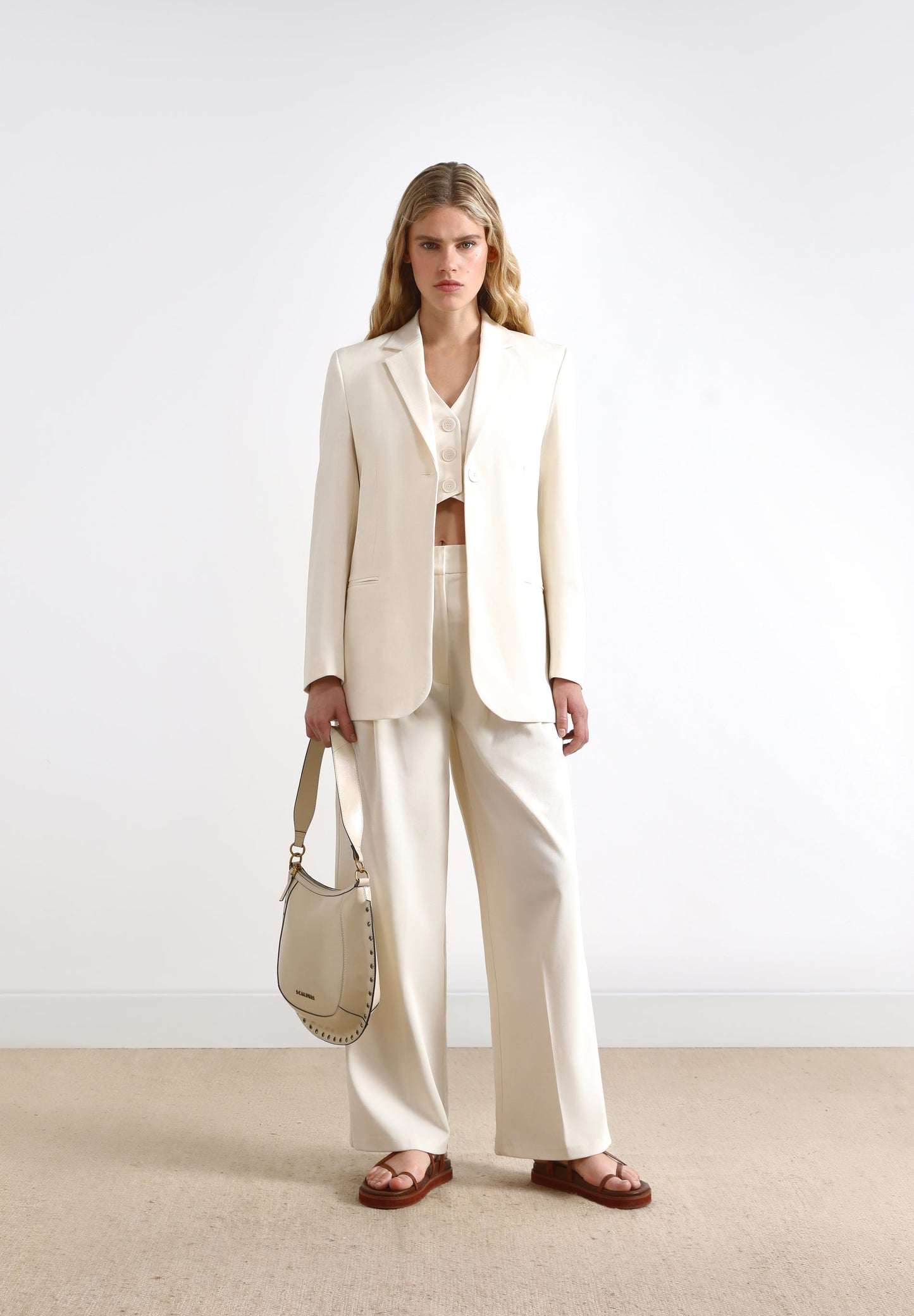 BLAZER COM BOTÃO ALTO