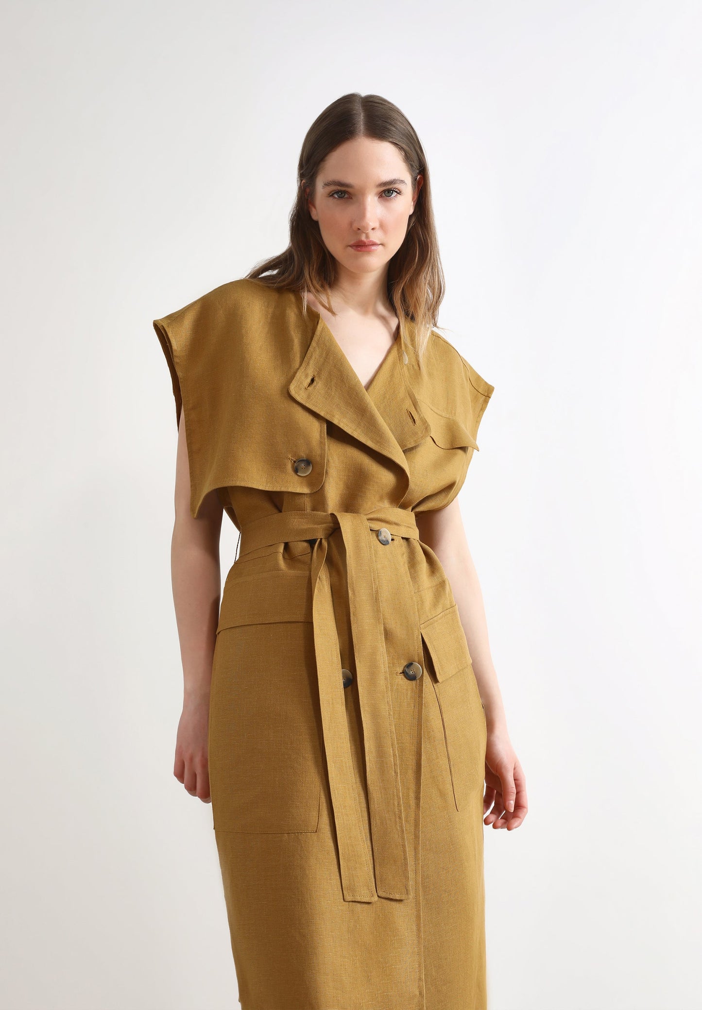 COLETE COMPRIDO EM LINHO