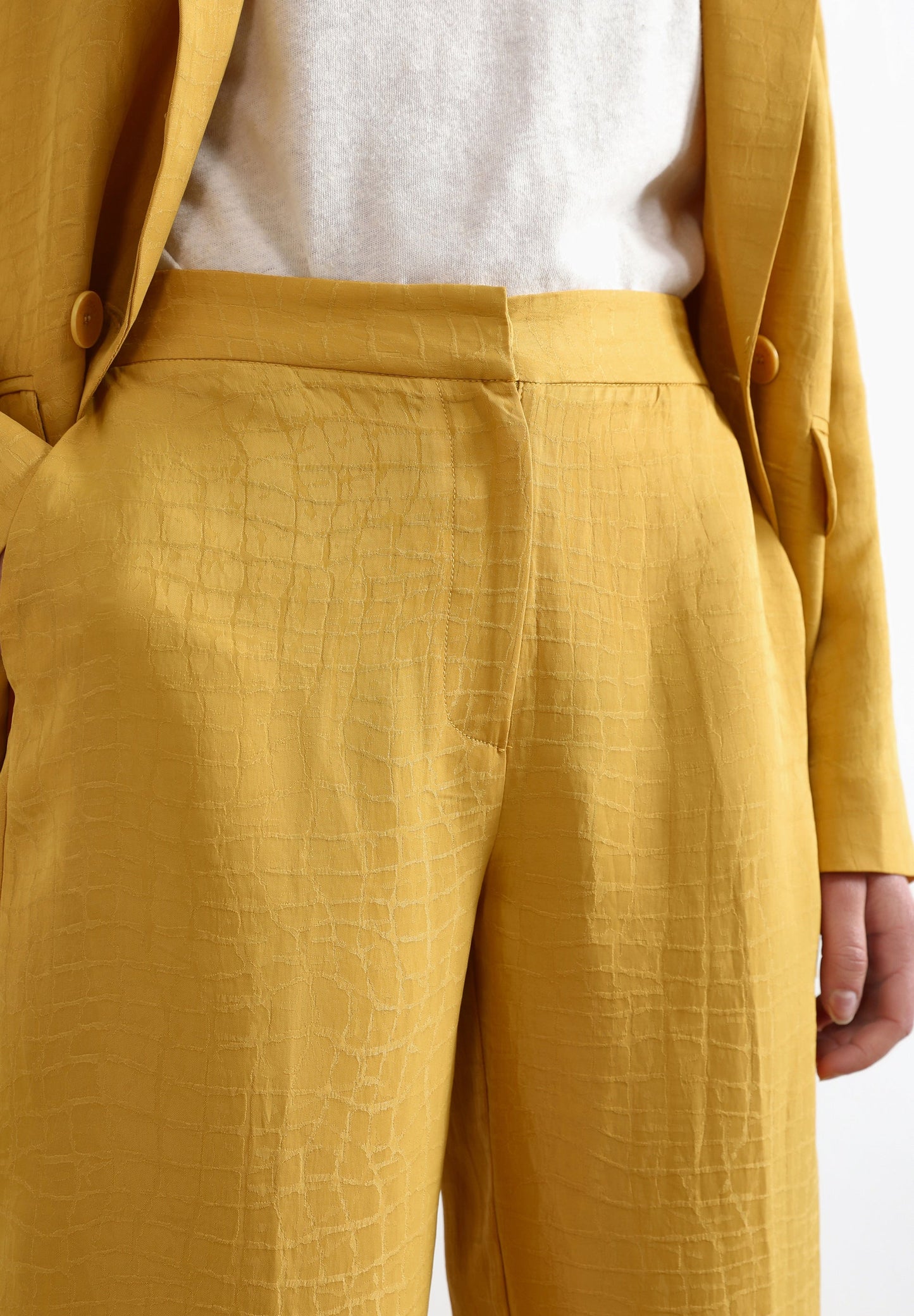 CALÇAS DIREITAS JACQUARD