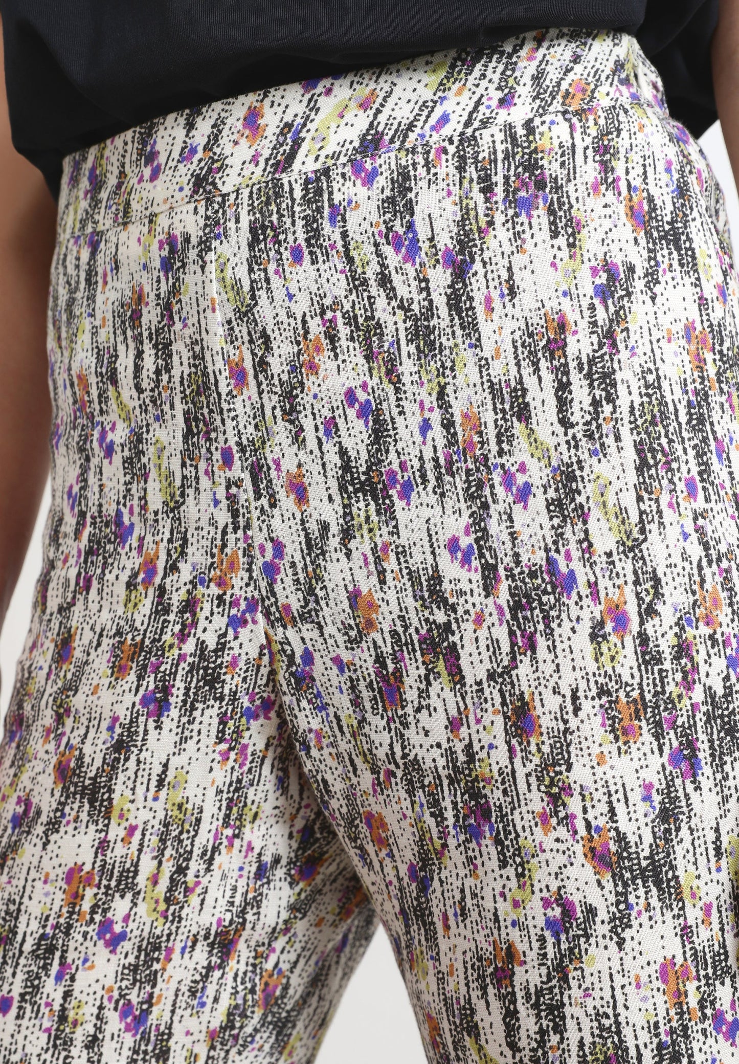 CALÇAS MULTICOLORES EM LINHO