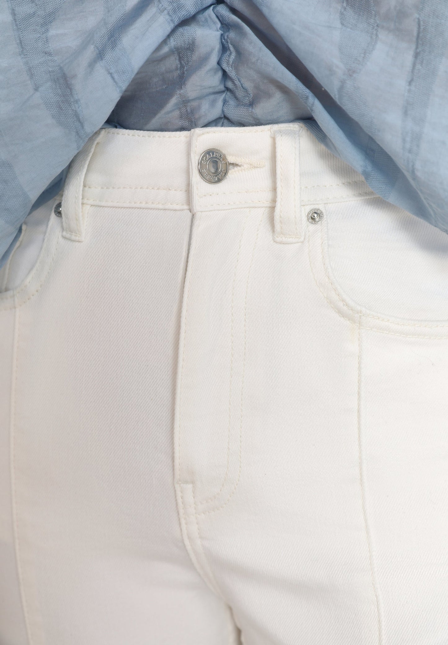 JEANS BOOTCUT COM COSTURA