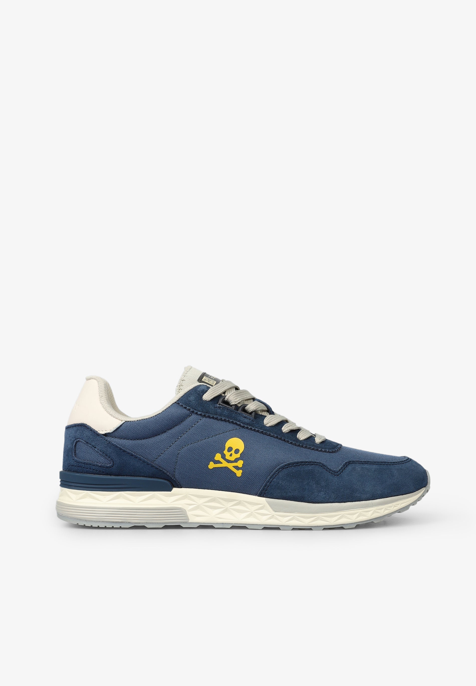 SAPATILHAS COM LOGO LATERAL