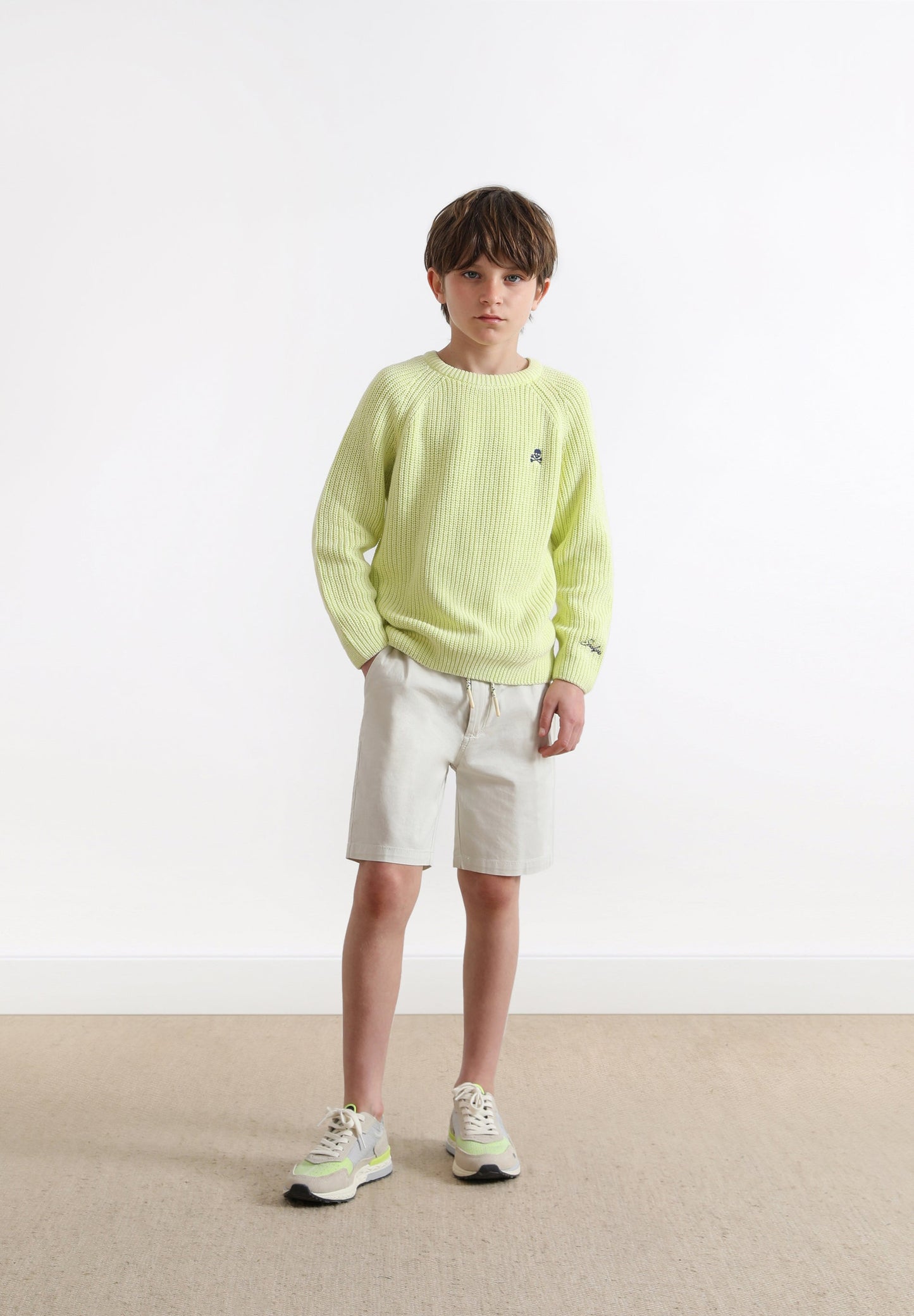 SWEATER VINTAGE COM LOGO