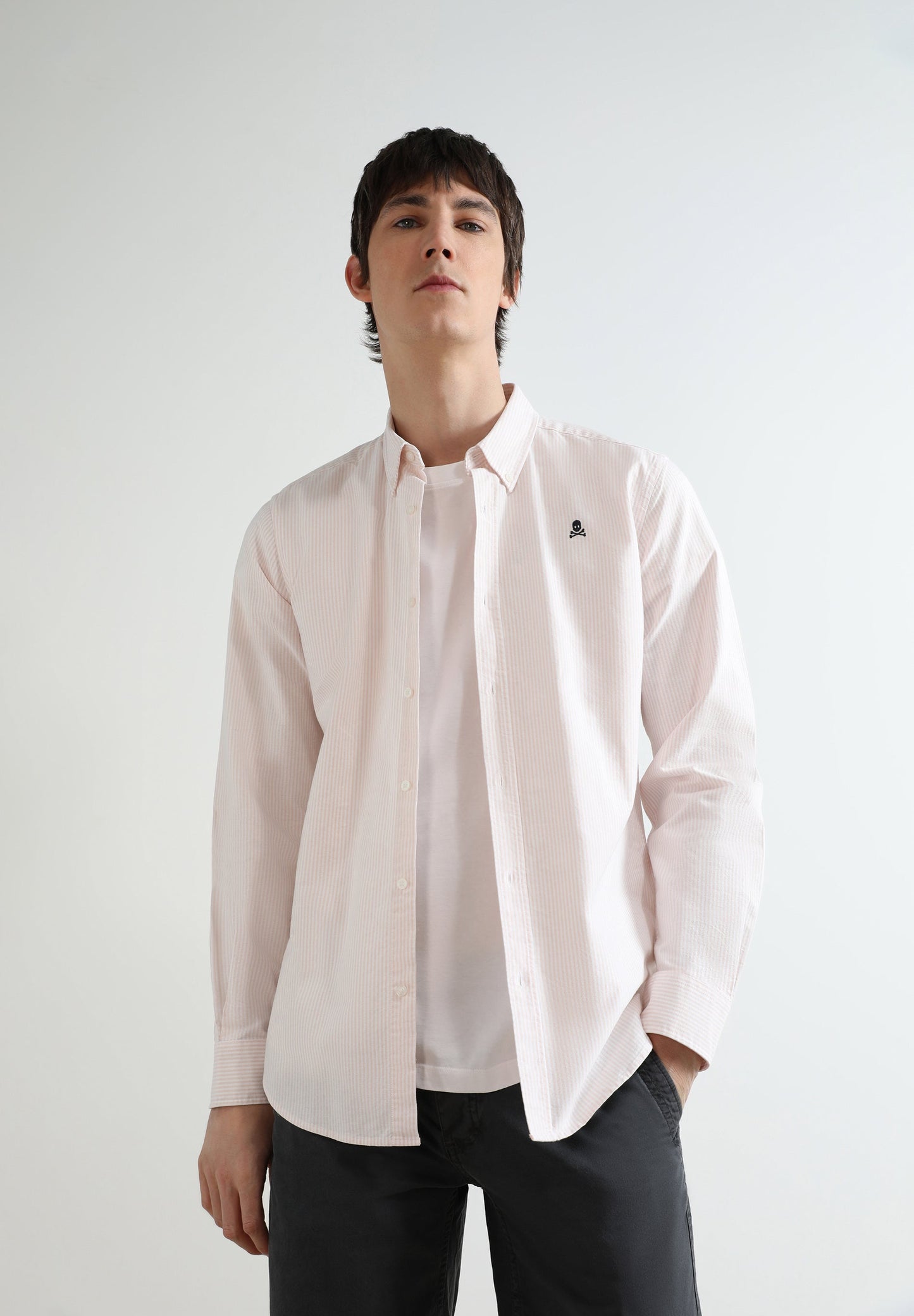CAMISA OXFORD ÀS RISCAS