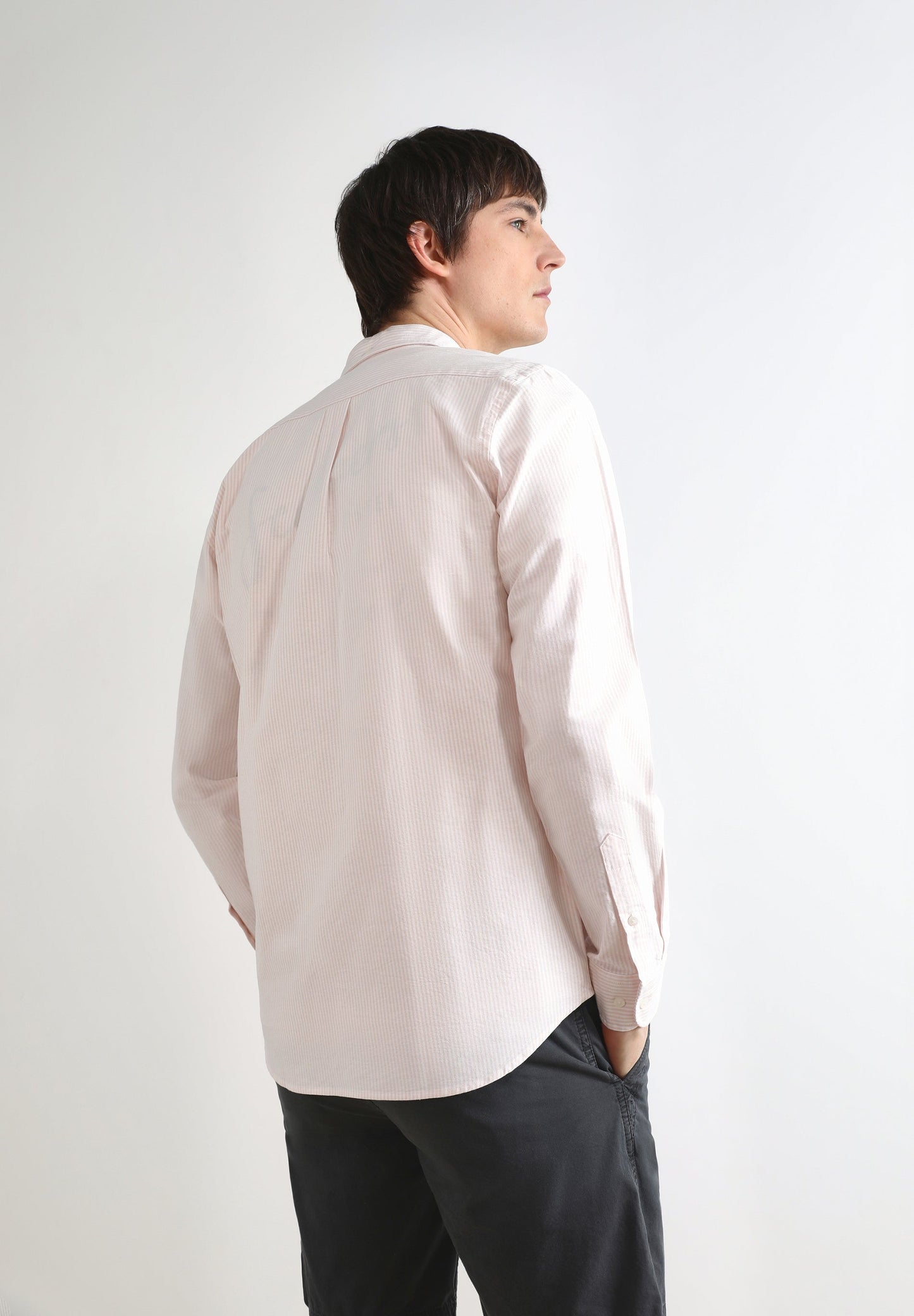 CAMISA OXFORD ÀS RISCAS