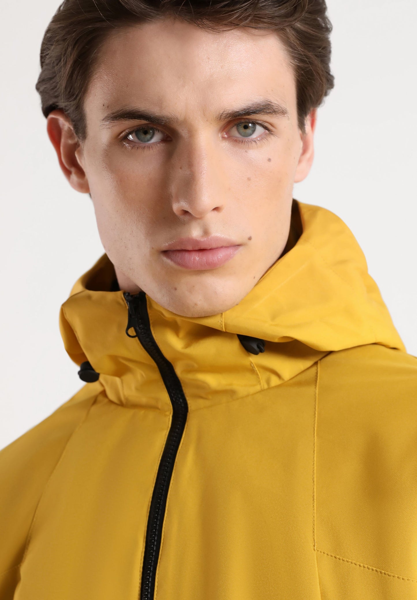 CASACO TÉCNICO IMPERMEÁVEL