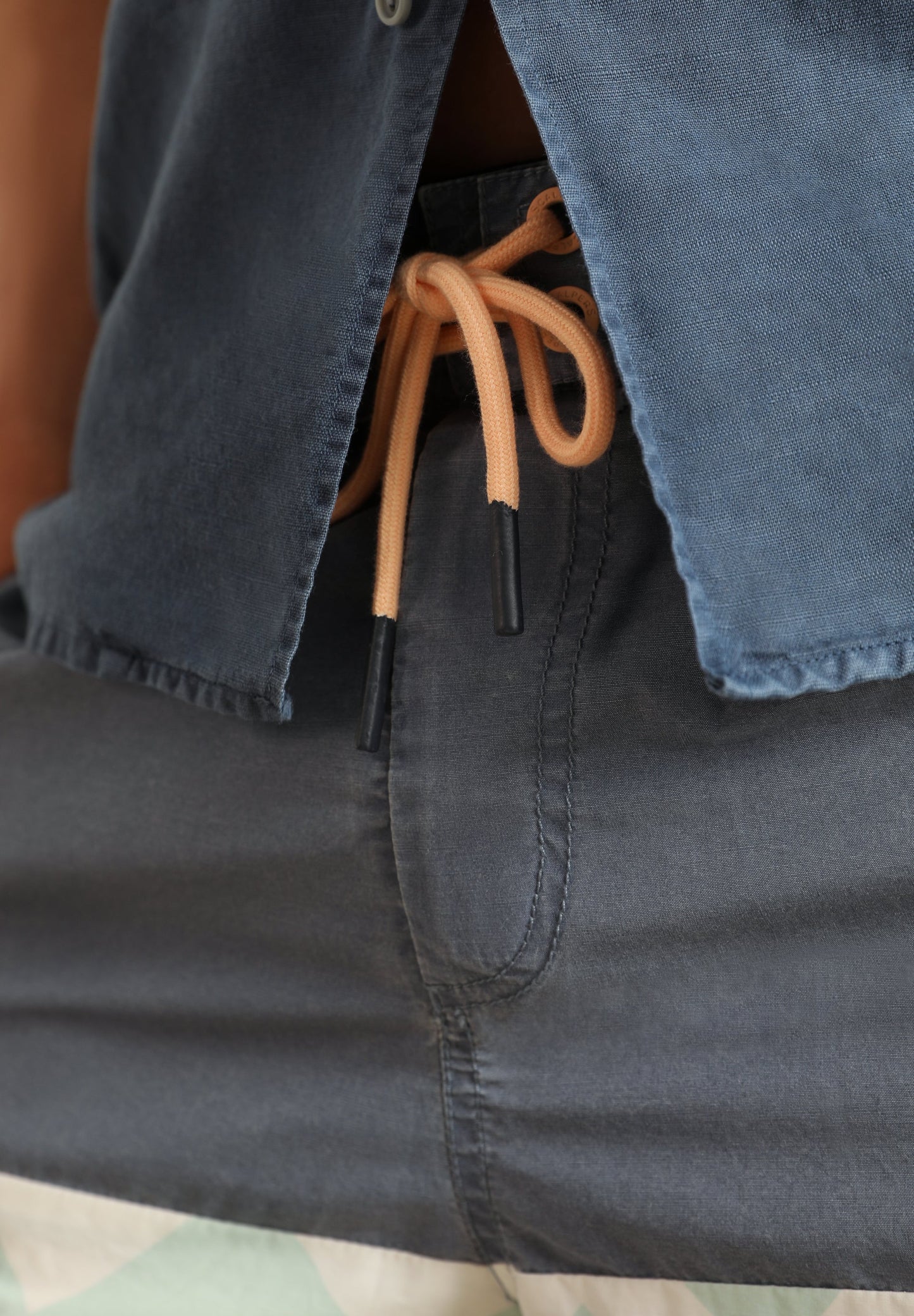 CALÇÕES DE BANHO COM PADRÃO ZIGUEZAGUE