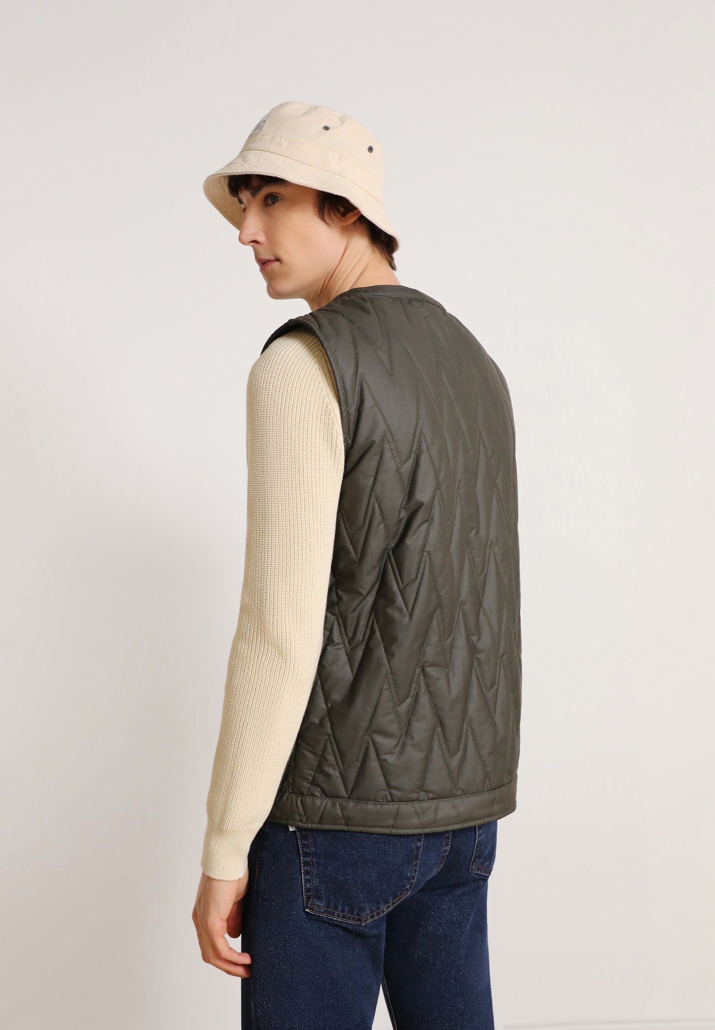 COLETE ACOLCHOADO ZIG-ZAG