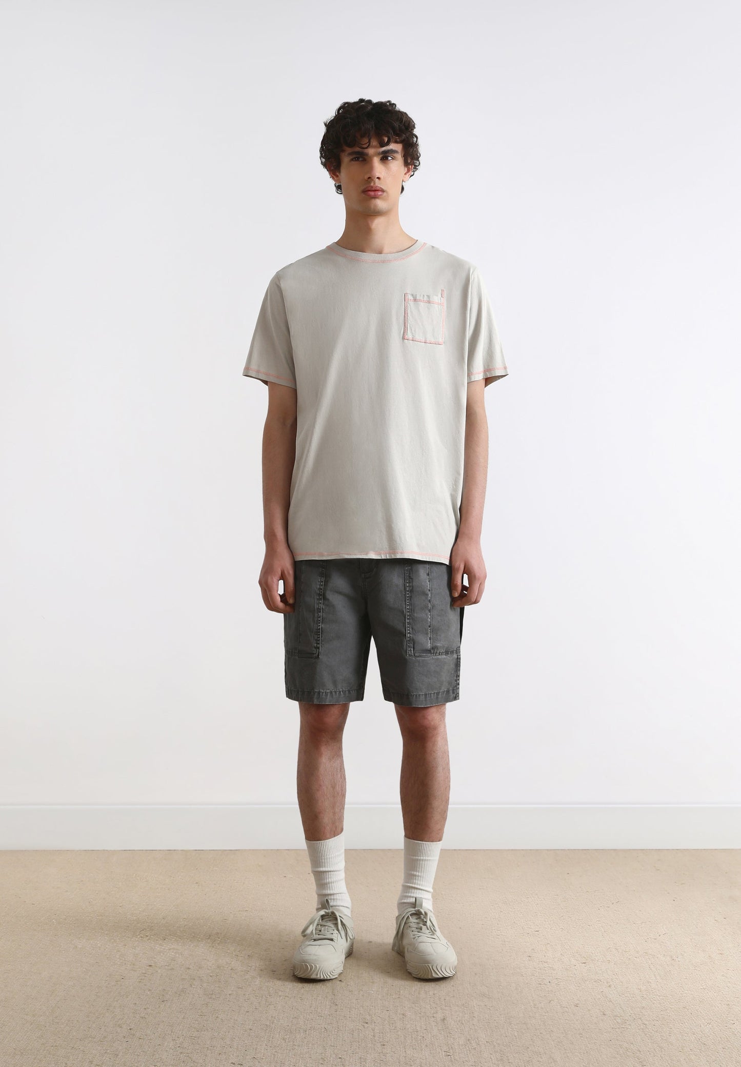 CALÇÕES BERMUDA C/ BOLSO COM BOTÕES