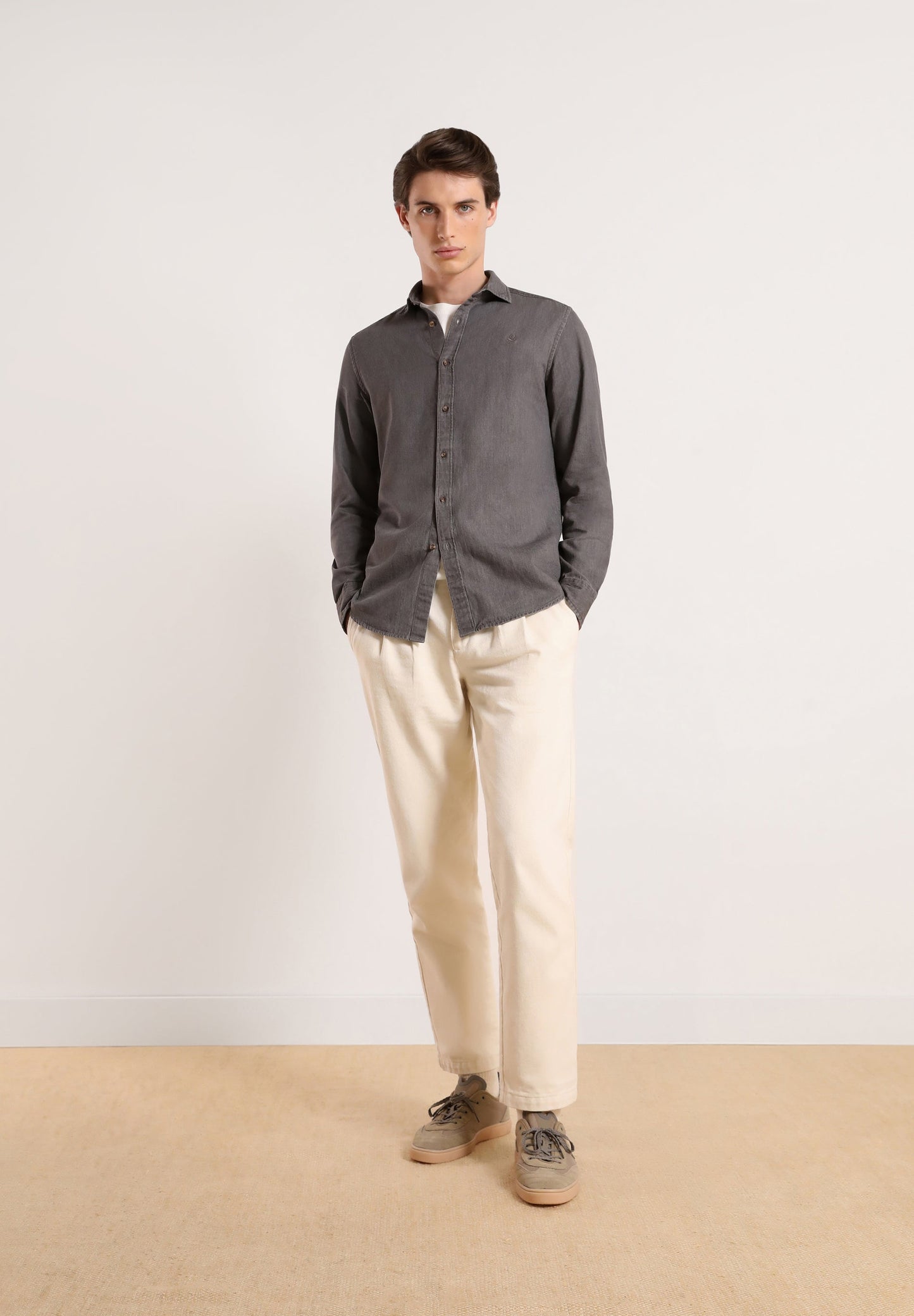 CAMISA DENIM COM BOTÕES