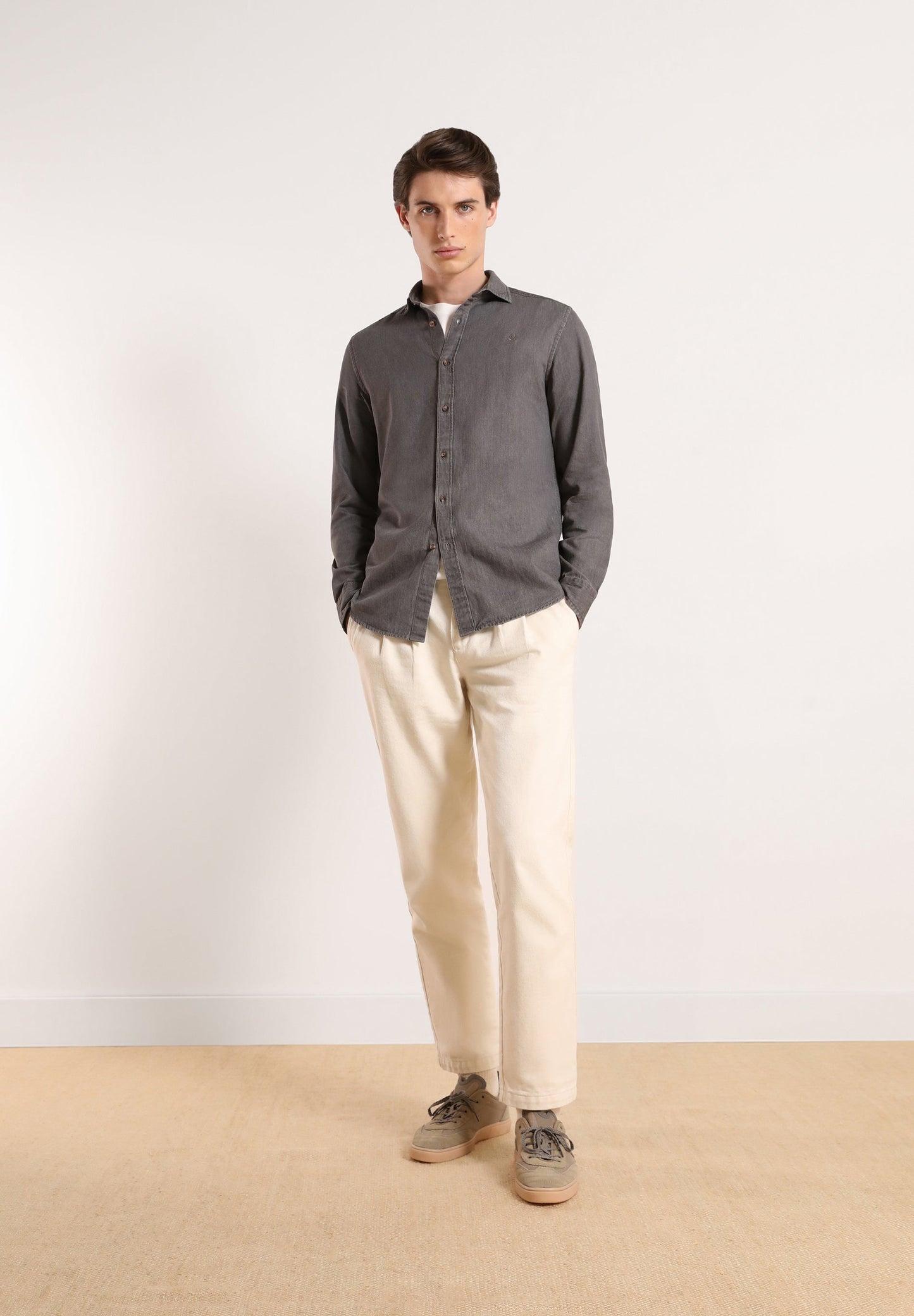 CAMISA DENIM COM BOTÕES