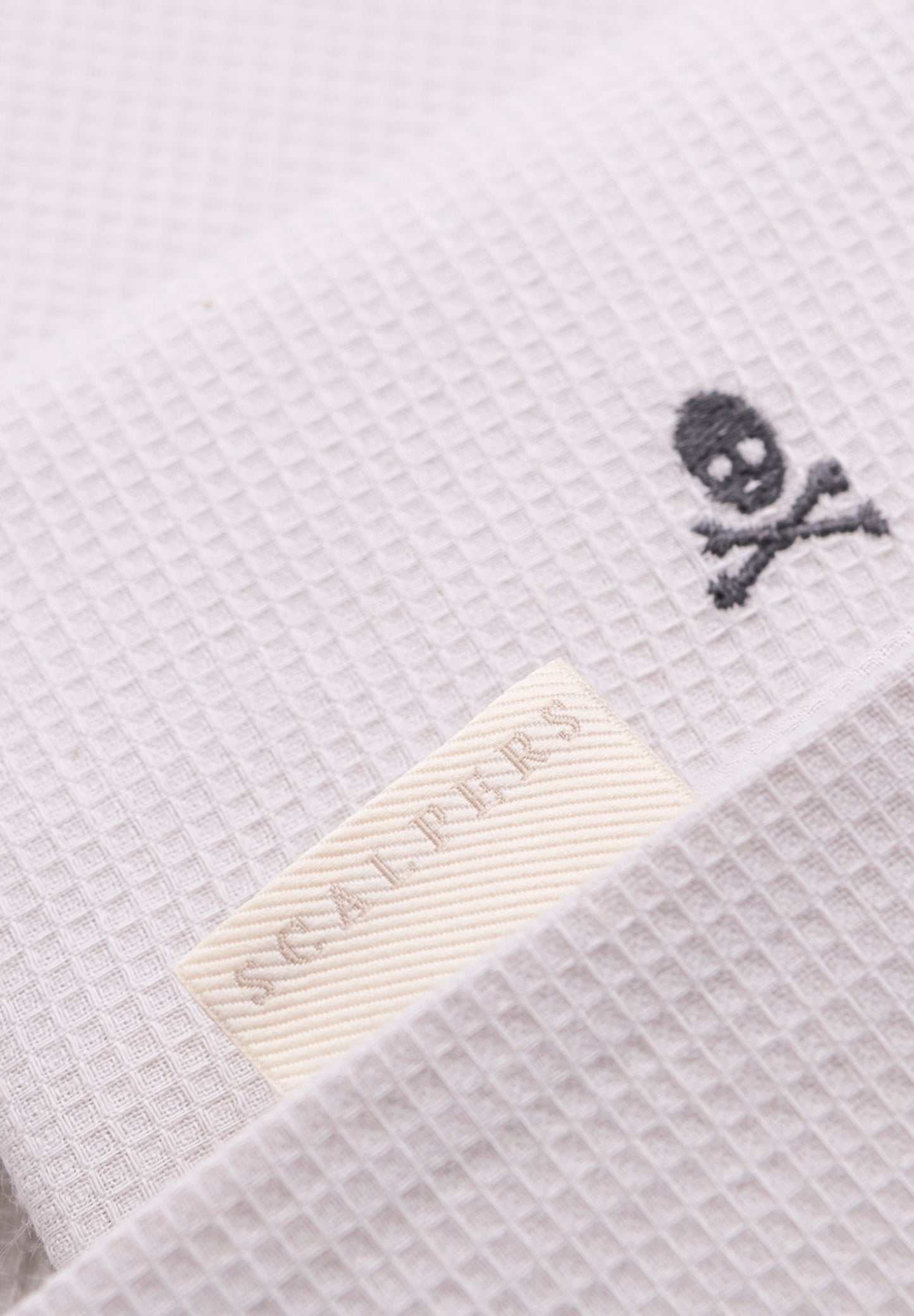 CAMA 180 CM | CAPA DE EDREDÃO E ALMOFADAS EFEITO WAFFLE