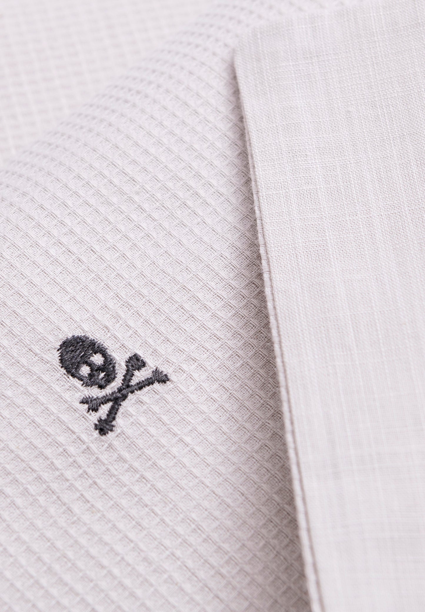 CAMA 180 CM | CAPA DE EDREDÃO E ALMOFADAS EFEITO WAFFLE