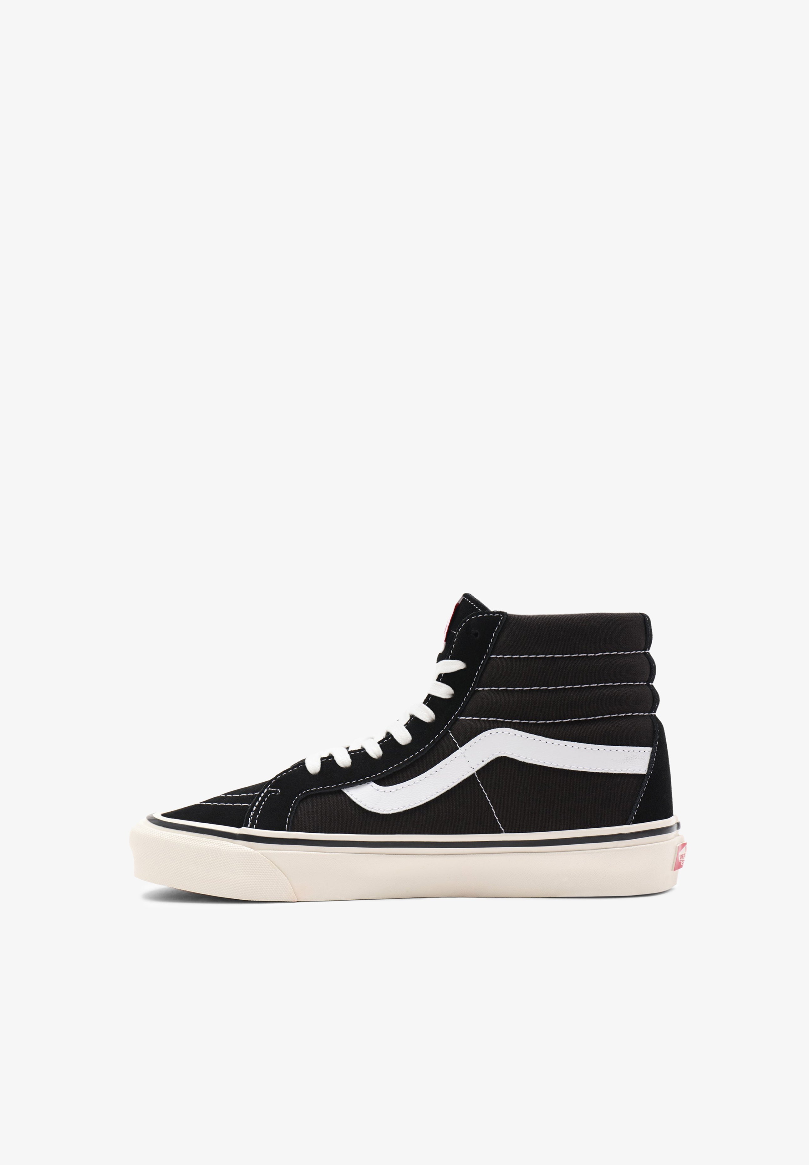 VANS | SAPATILHAS SK8-HI 38 DX