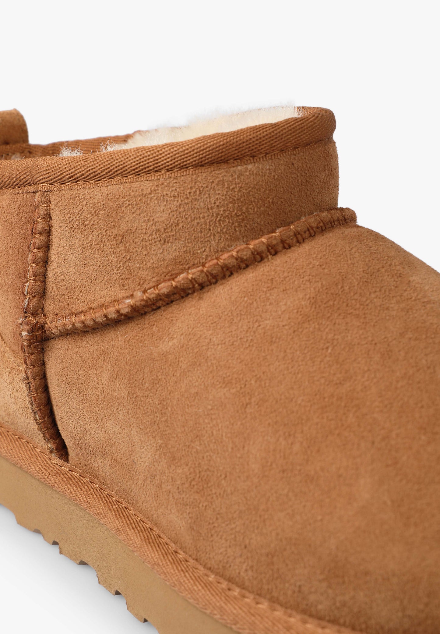 UGG | BOTAS CLASSIC ULTRA MINI MUJER