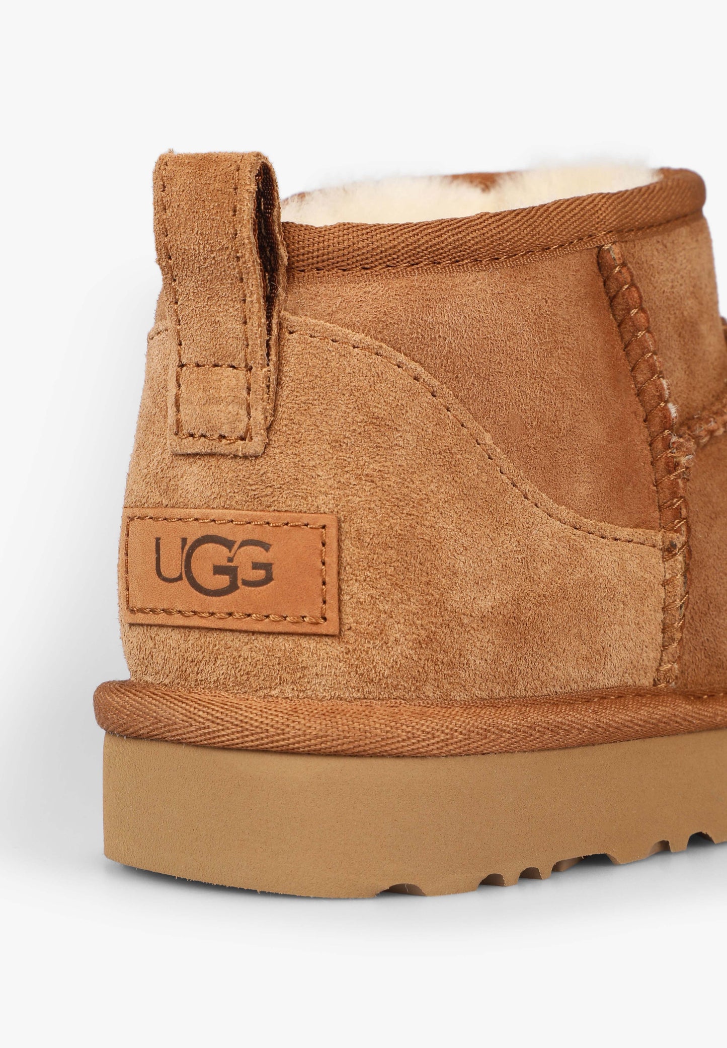 UGG | BOTAS CLASSIC ULTRA MINI MUJER