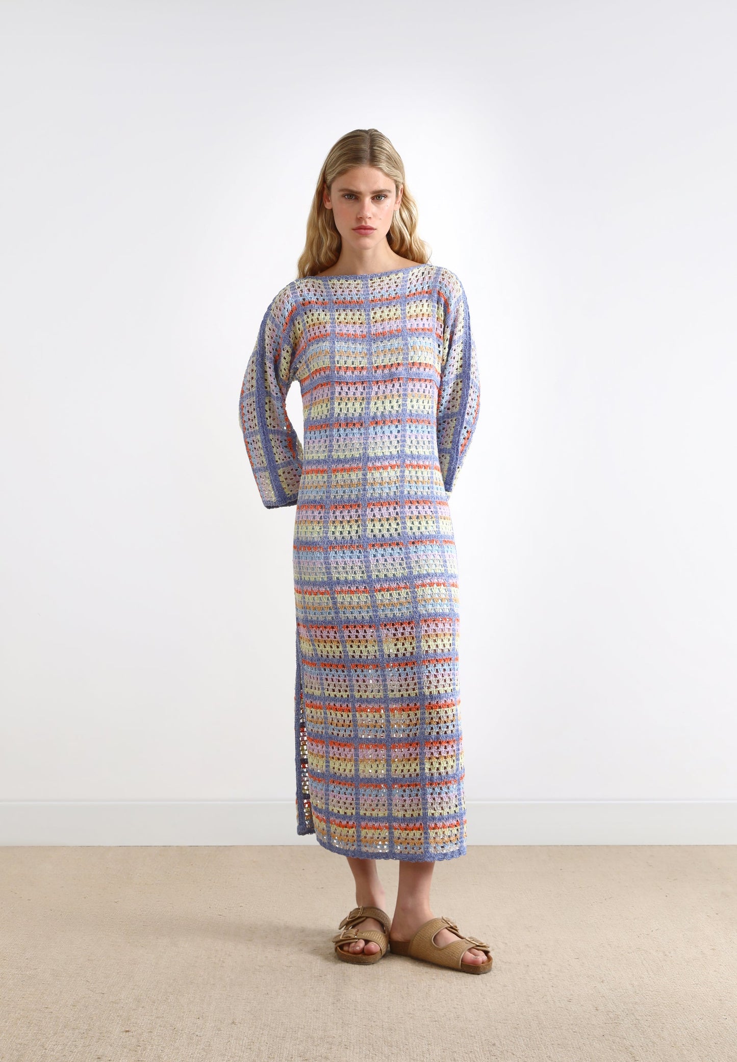 VESTIDO EM XADREZ EM CROCHET