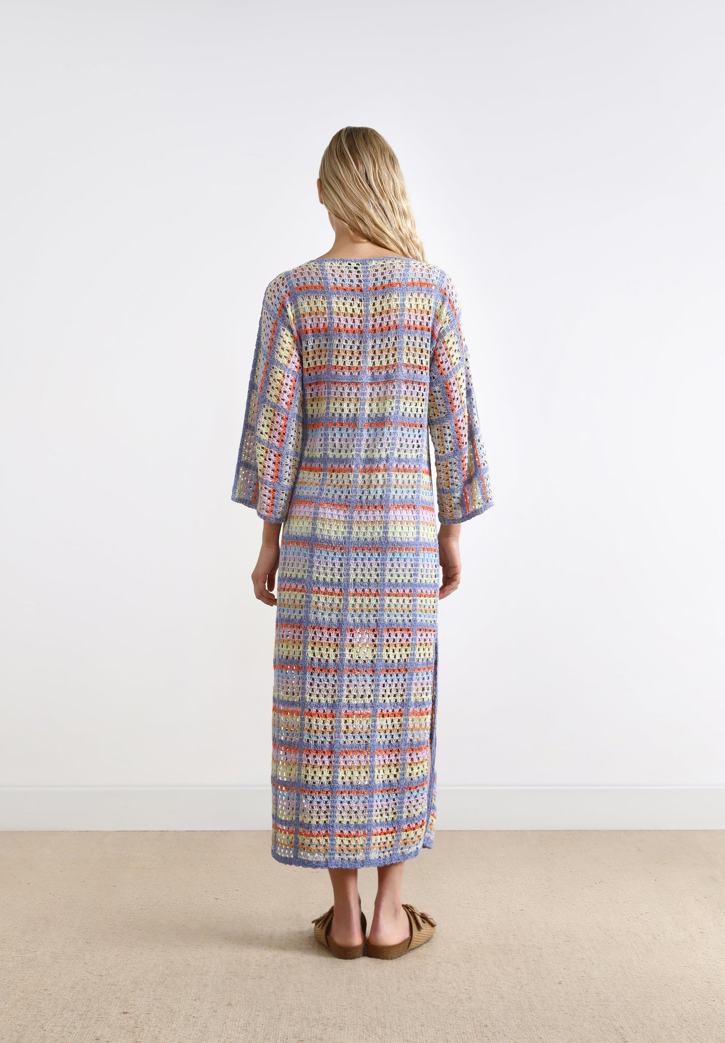 VESTIDO EM XADREZ EM CROCHET