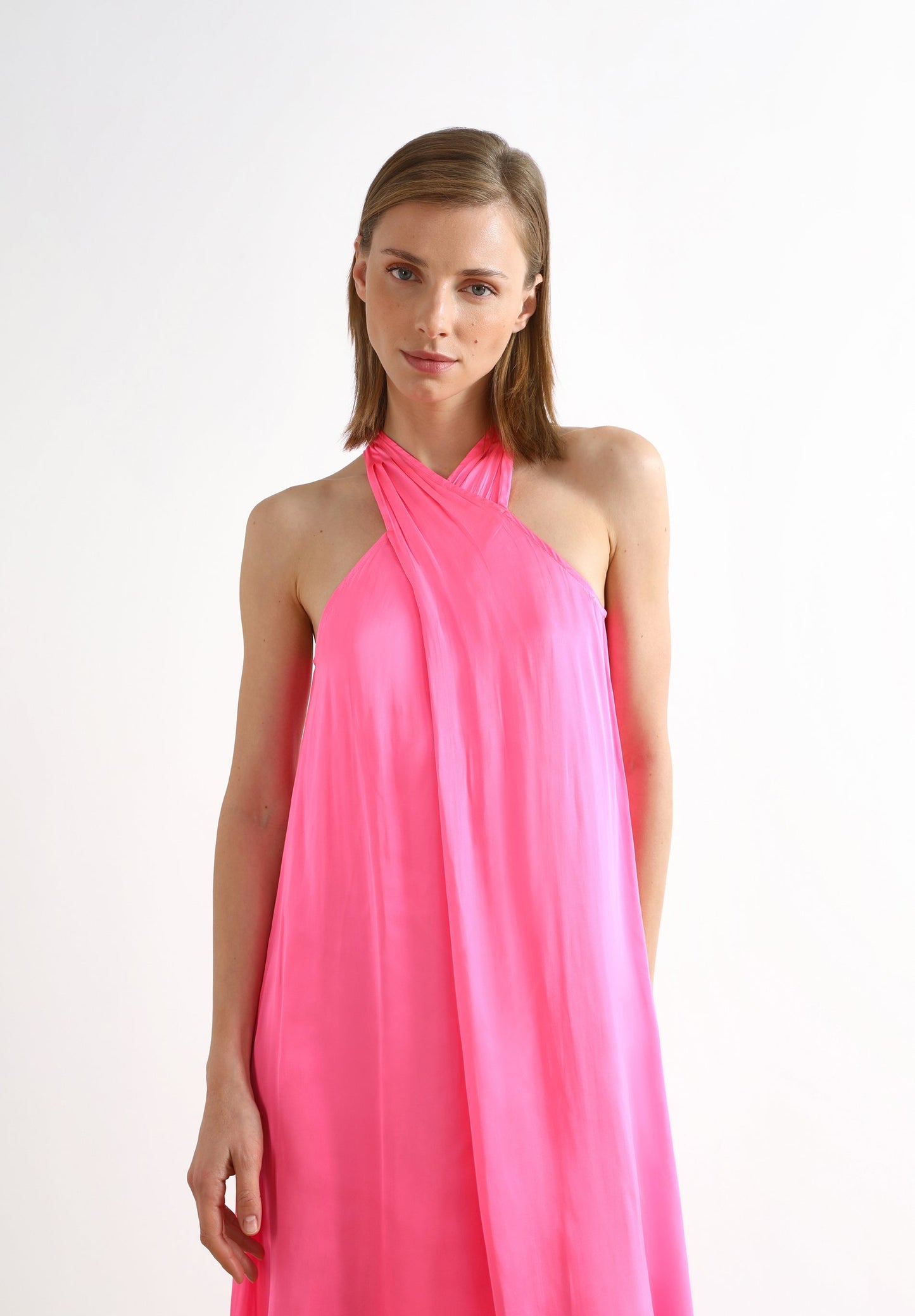 VESTIDO MIDI HALTER