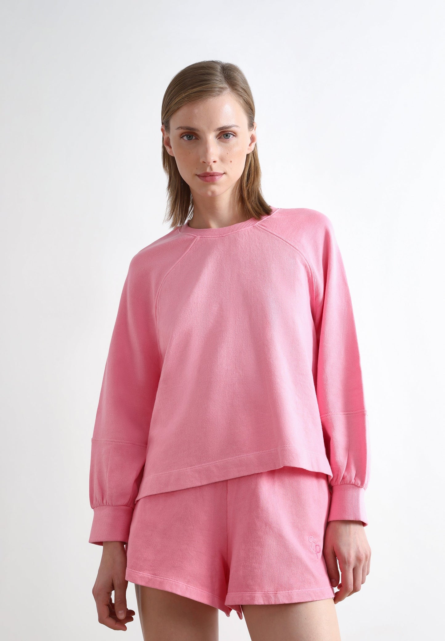 SWEATSHIRT DESBOTADA COM MANGA RAGLÃ