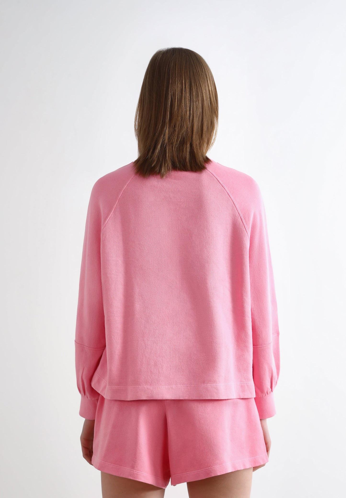 SWEATSHIRT DESBOTADA COM MANGA RAGLÃ