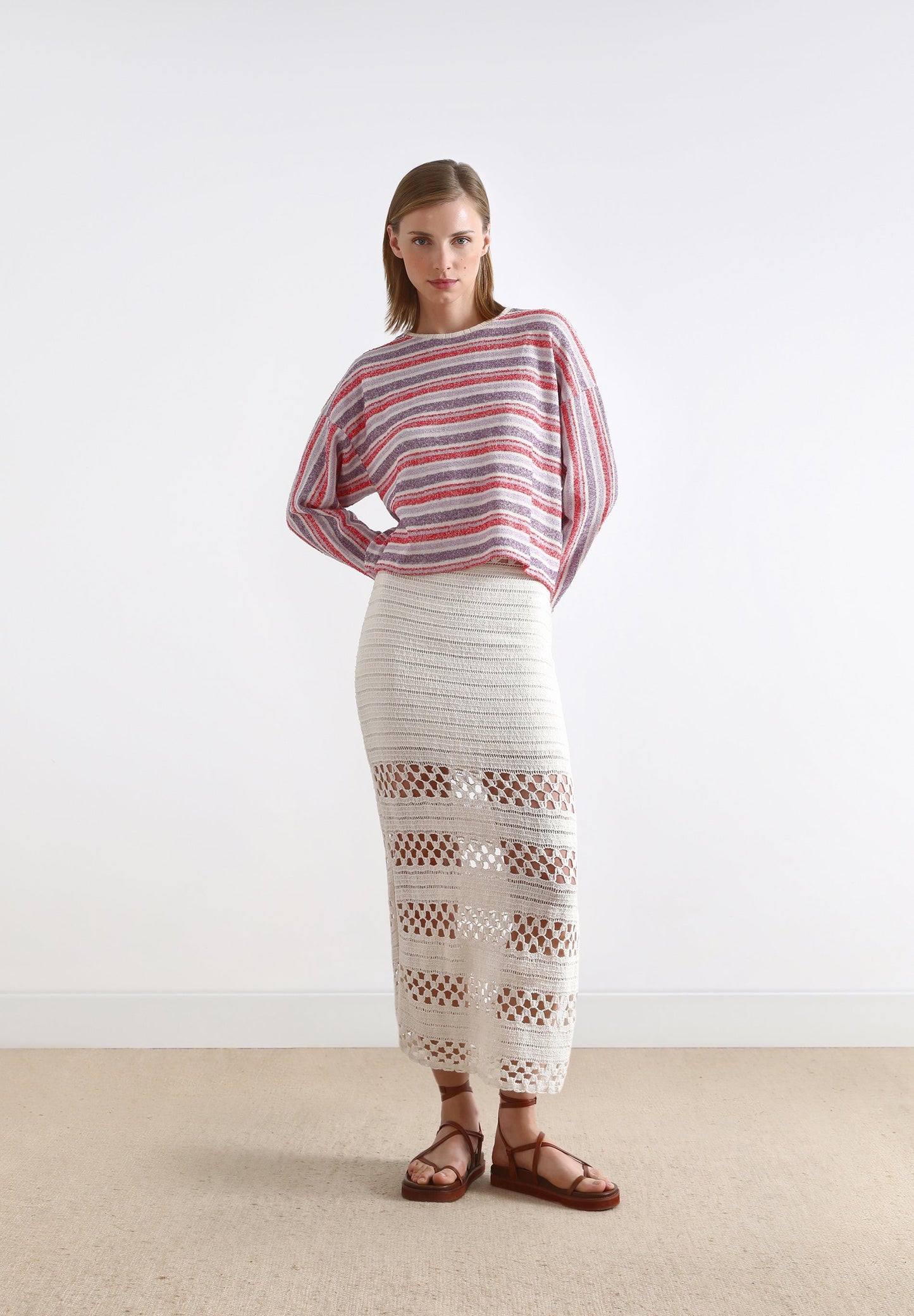 SWEATER ÀS RISCAS EM MALHA