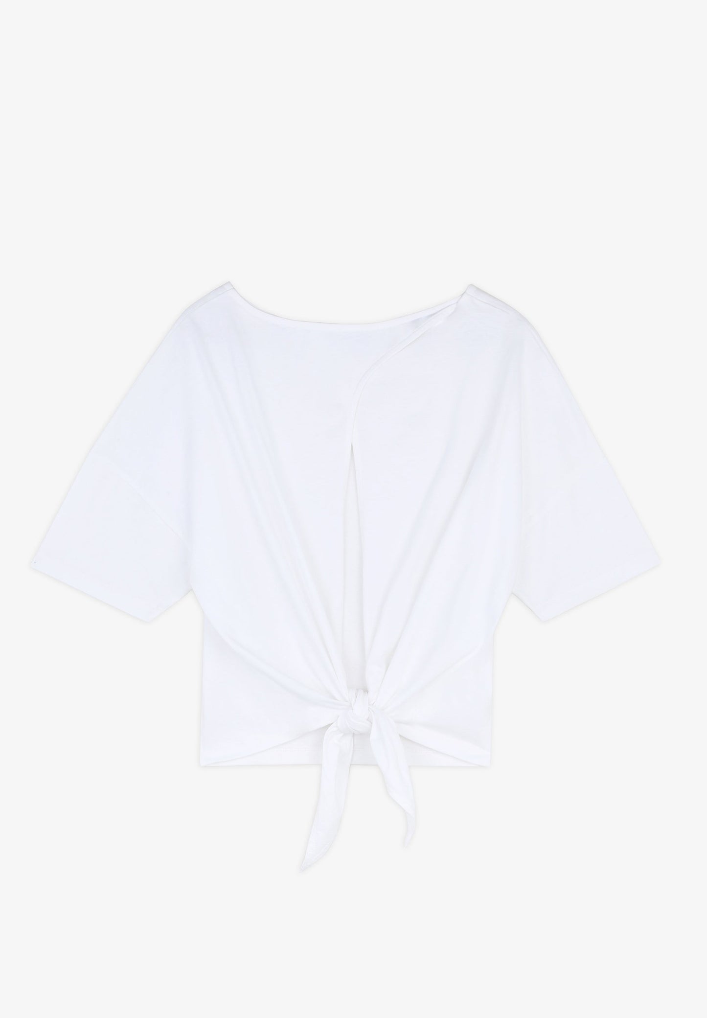 T-SHIRT COM LAÇO ATRÁS