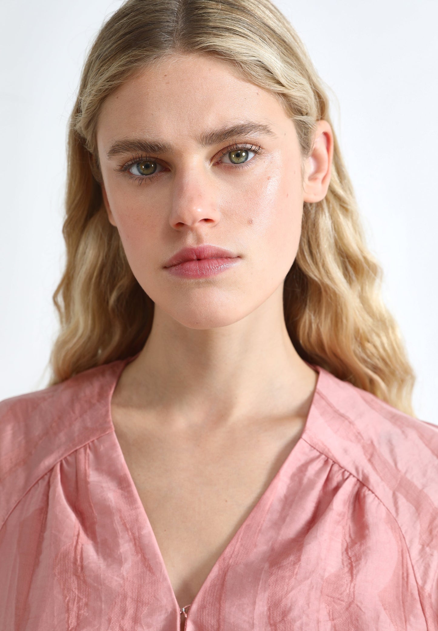 VESTIDO EM JACQUARD COM VOLUME