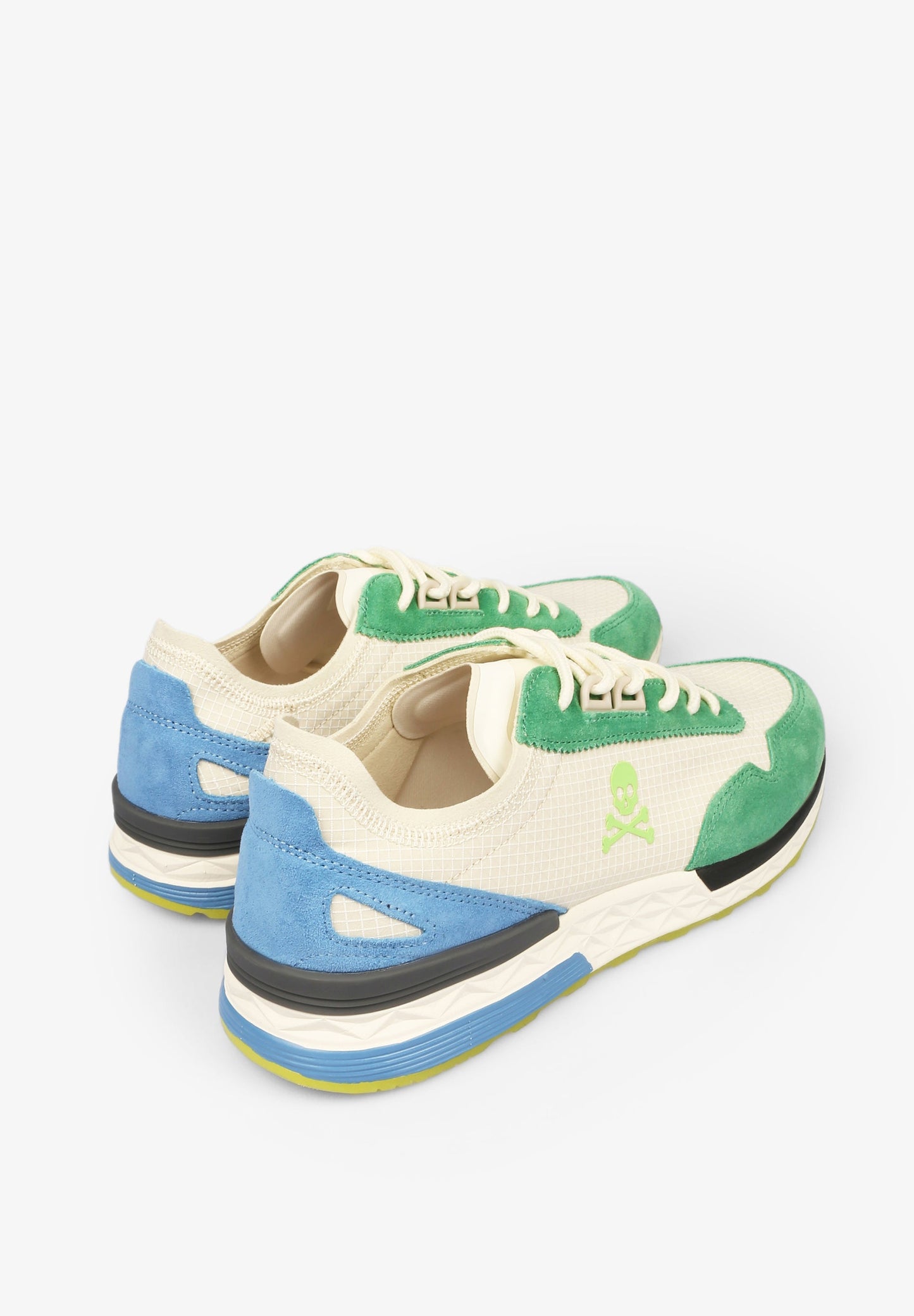 SAPATILHAS EM CAMURÇA TRICOLOR