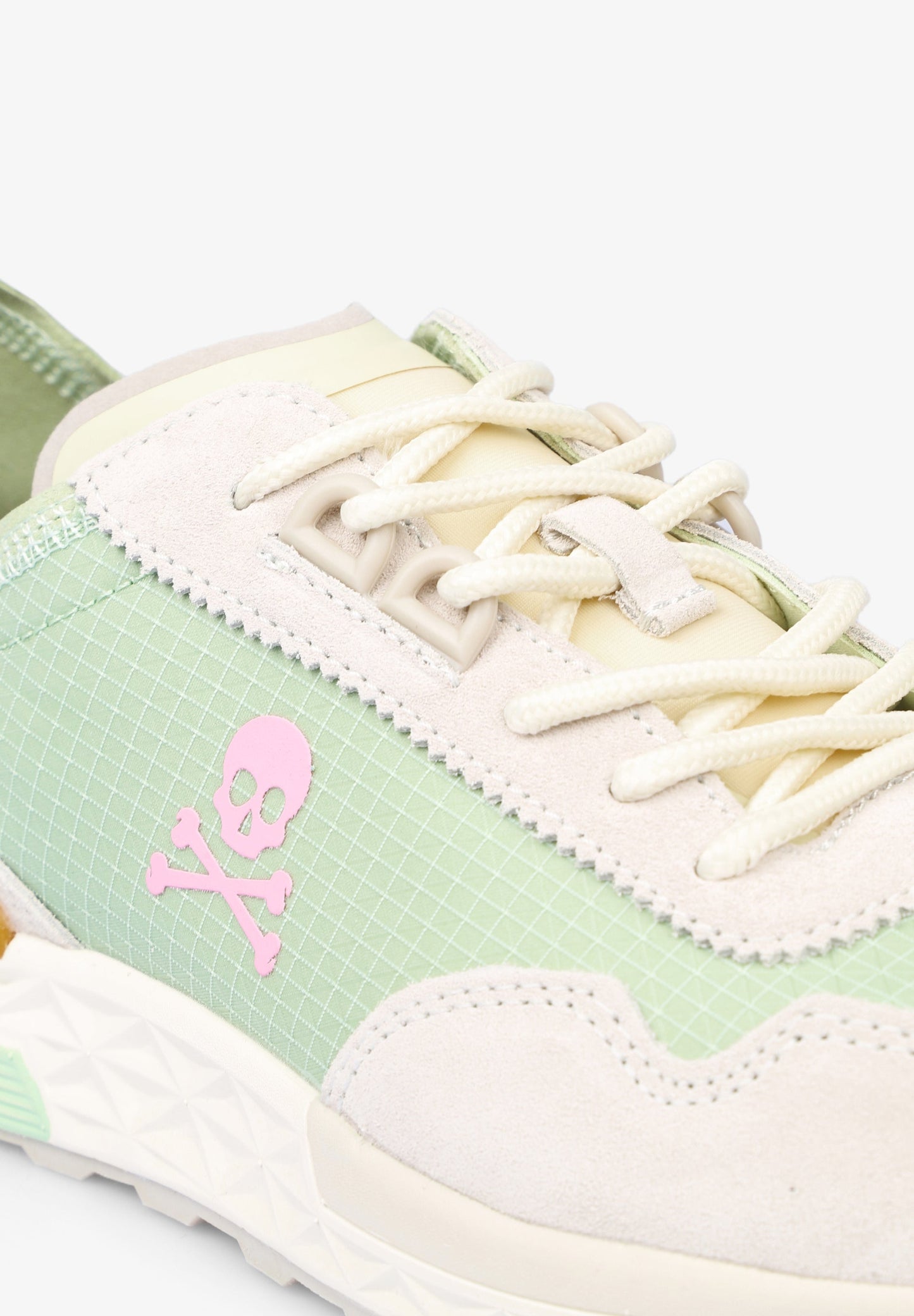 SAPATILHAS EM CAMURÇA TRICOLOR