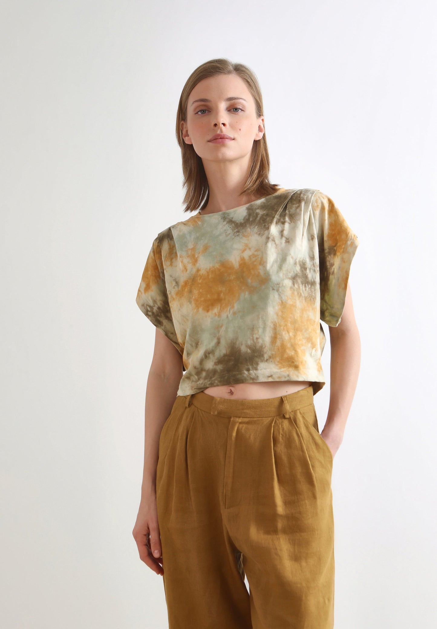 T-SHIRT CURTA TIE-DYE