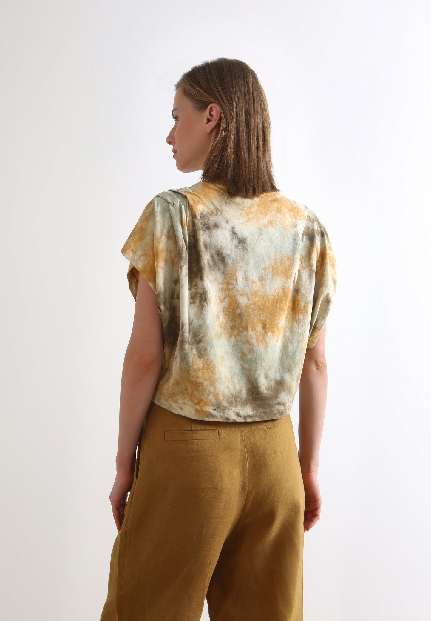 T-SHIRT CURTA TIE-DYE