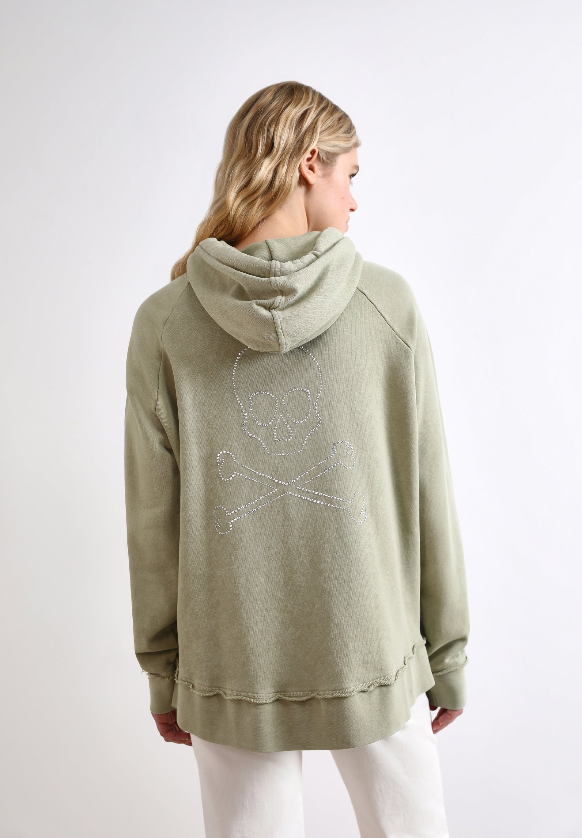 SWEATSHIRT DESBOTADA COM LOGO