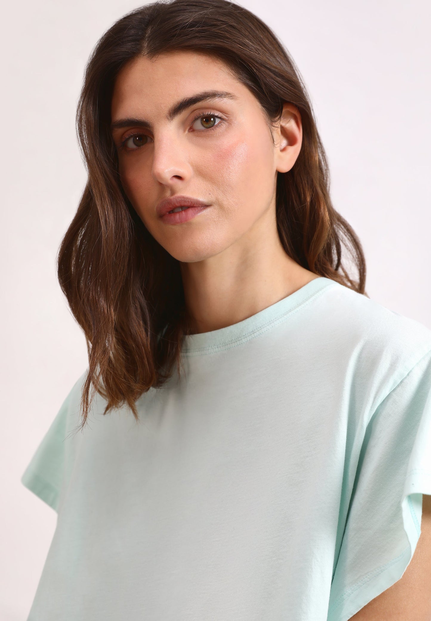 T-SHIRT DE MANGA FLUIDA