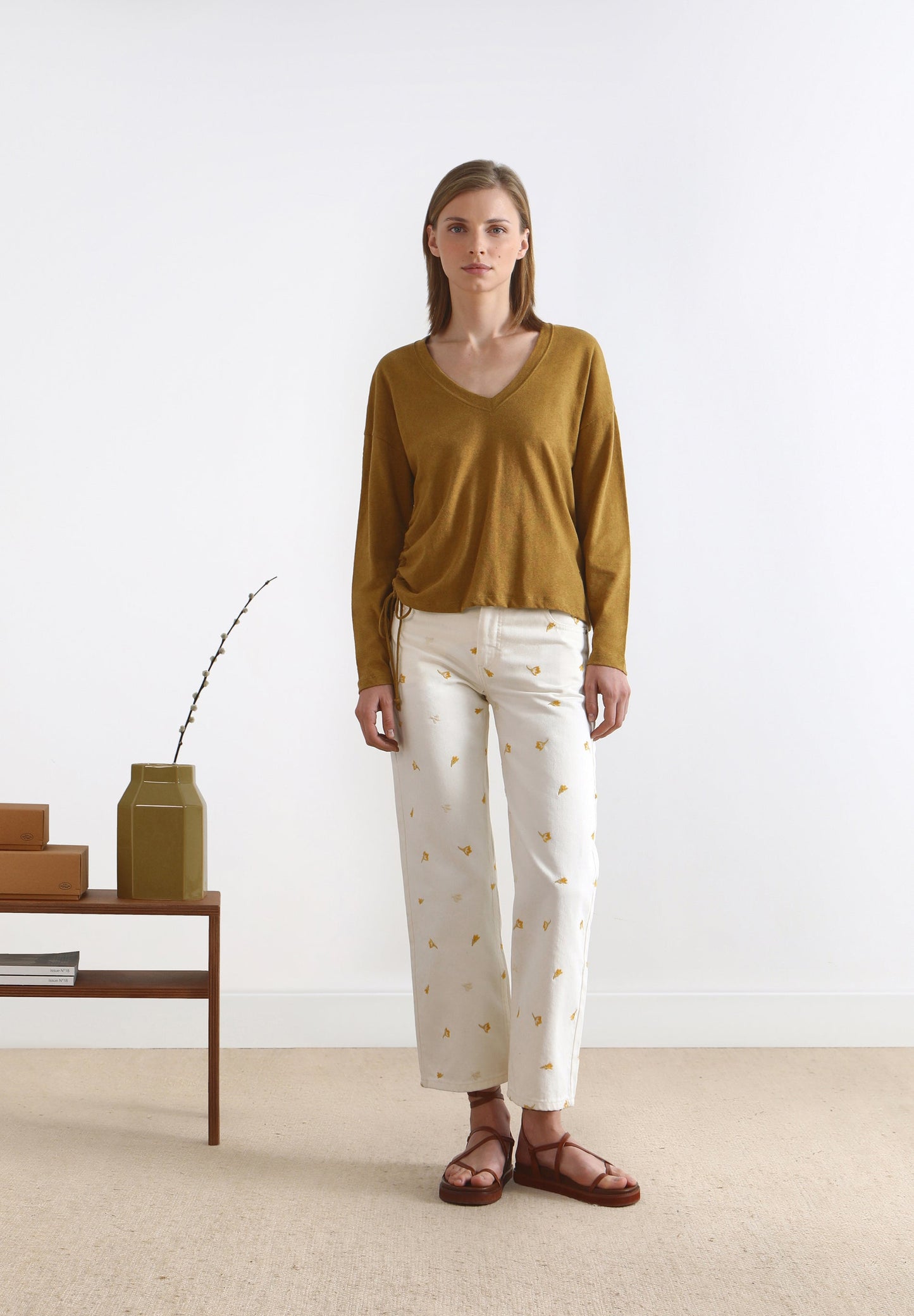 T-SHIRT DE LINHO DE MANGA COMPRIDA