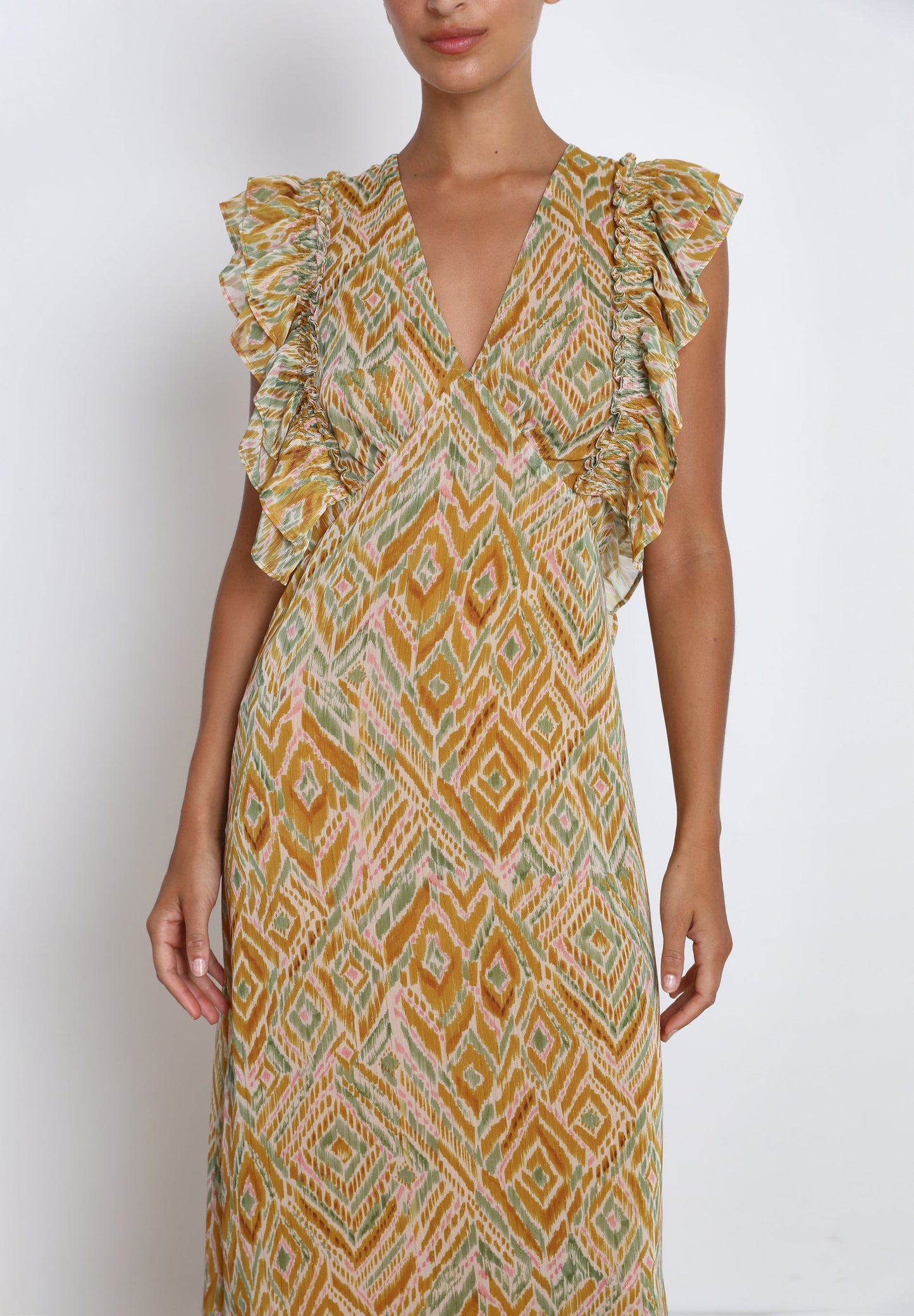 VESTIDO MIDI COM MANGA DE FOLHOS