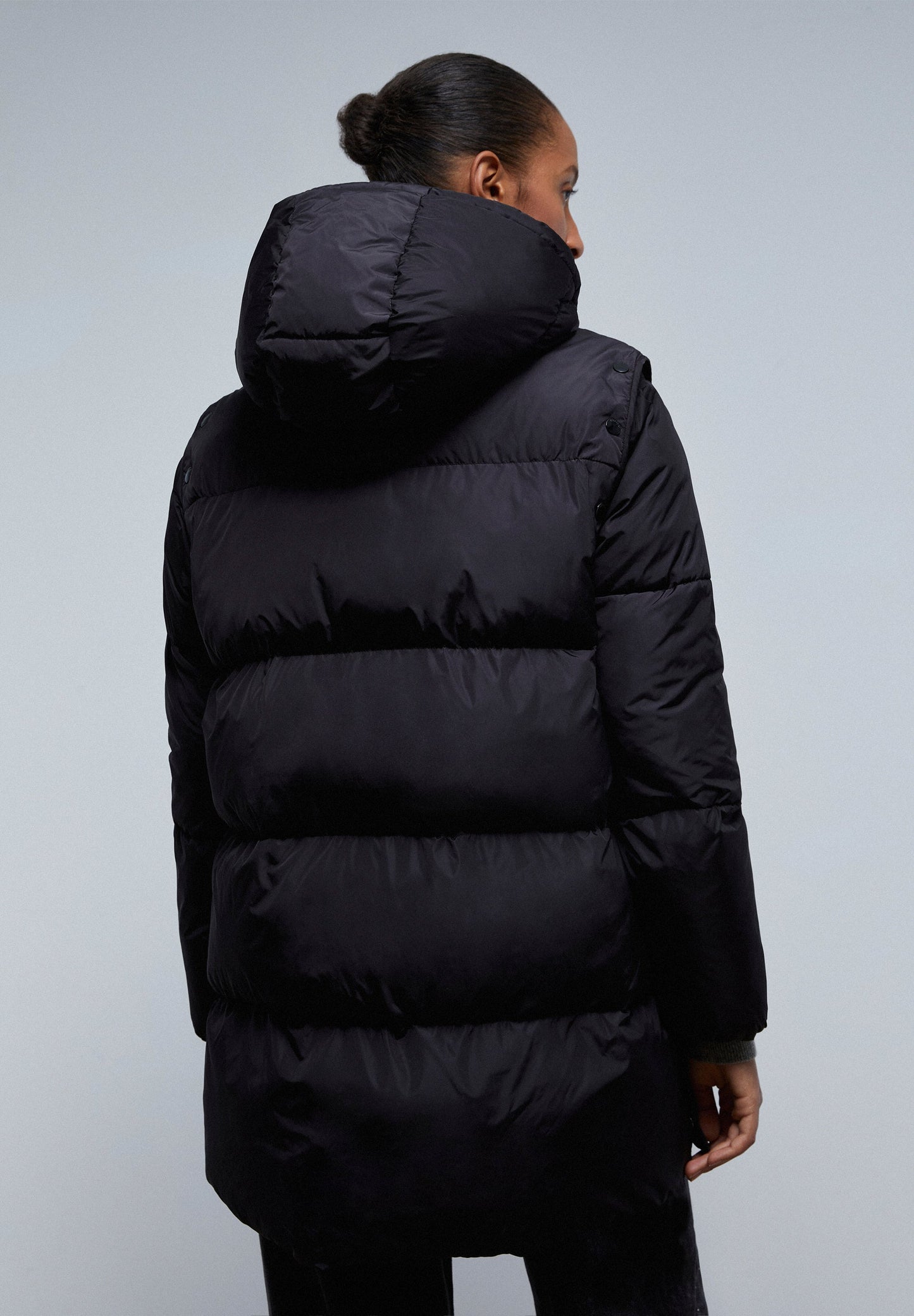 PARKA COMPRIDA COM MANGAS REMOVÍVEIS