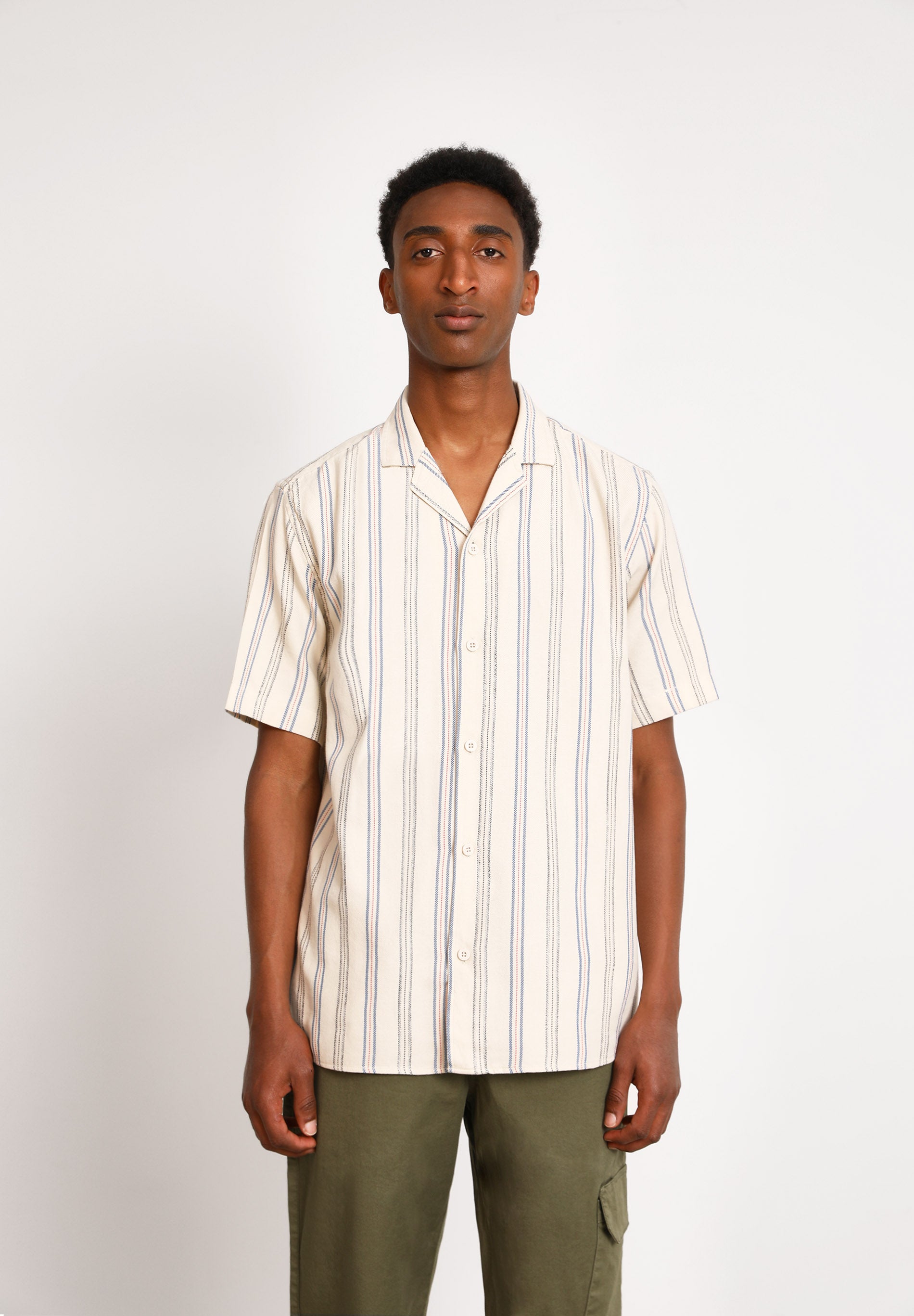 REVOLUTION | CAMISA 3931