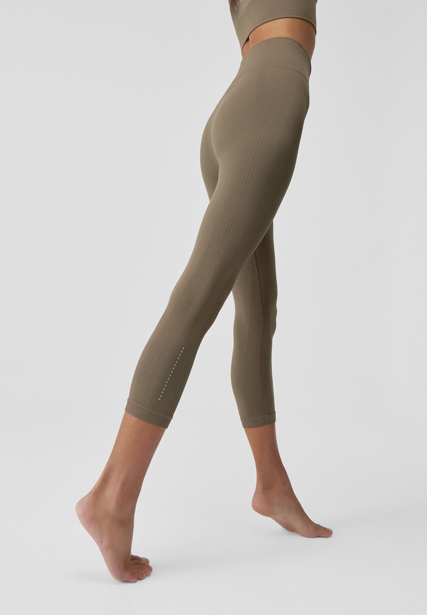 BORN LIVING YOGA | LEGGINGS ZINA