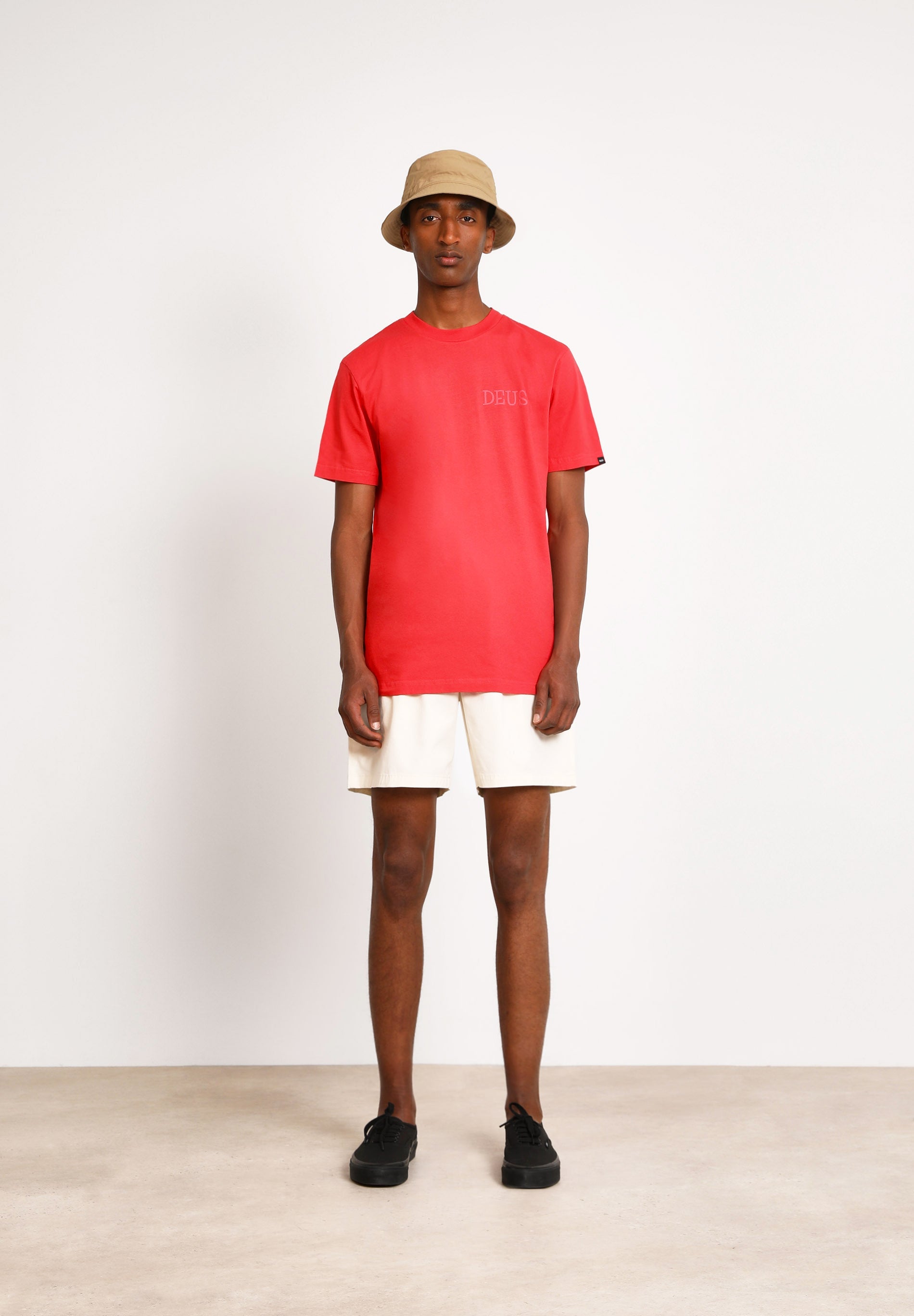 DEUS EX MACHINA | T-SHIRT PORTAL