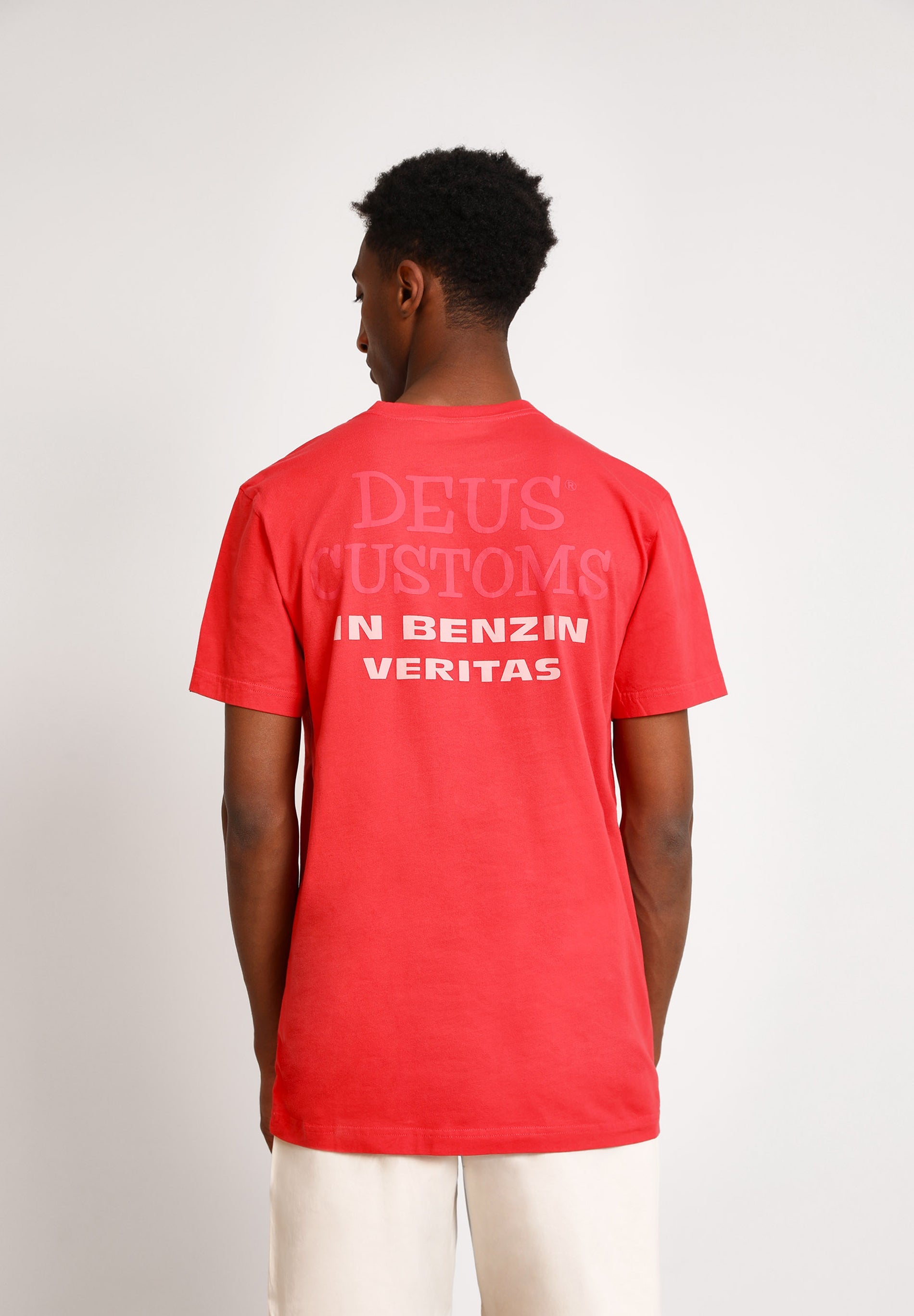 DEUS EX MACHINA | T-SHIRT PORTAL