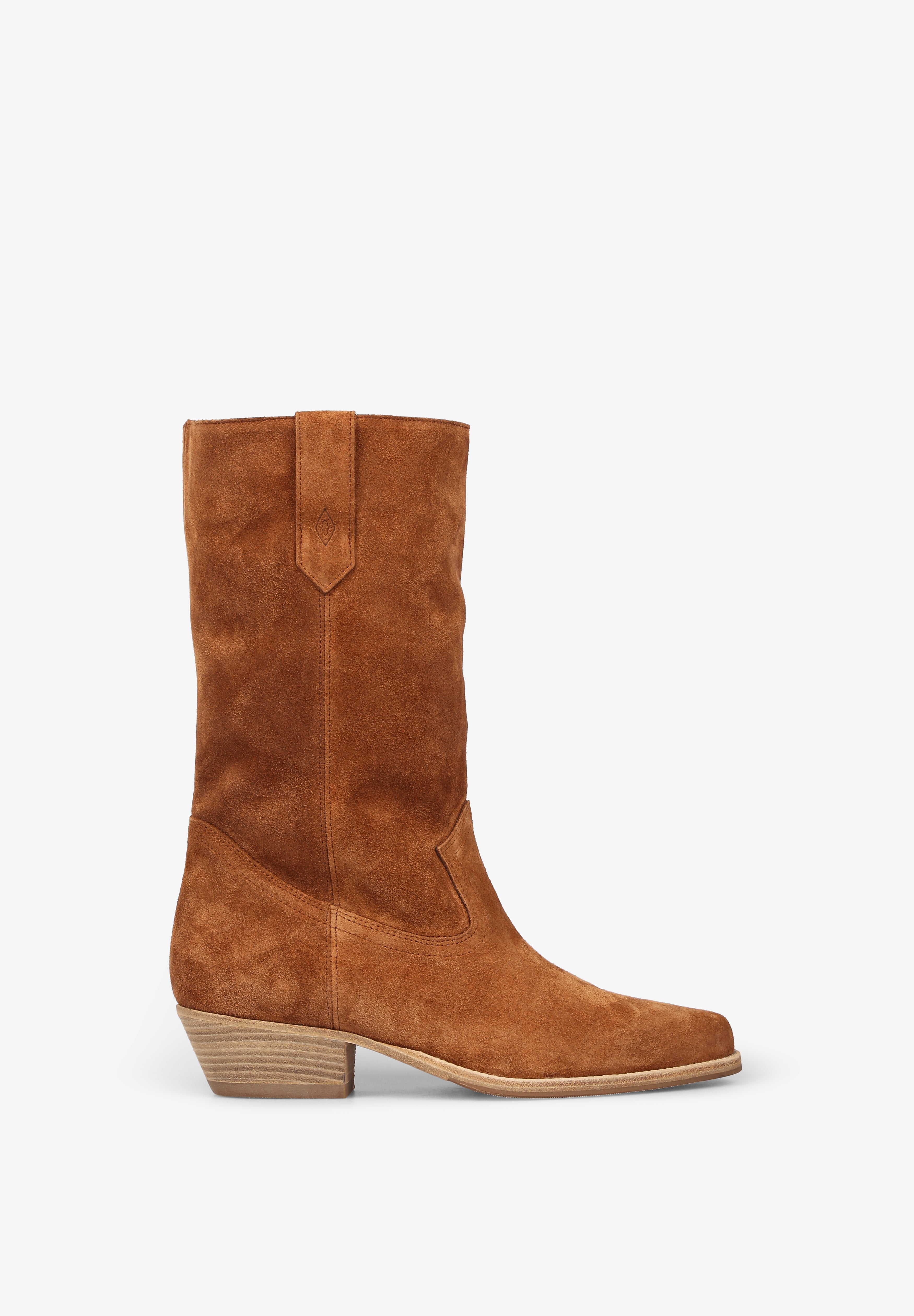 BASH | BOTAS CAMARGUE