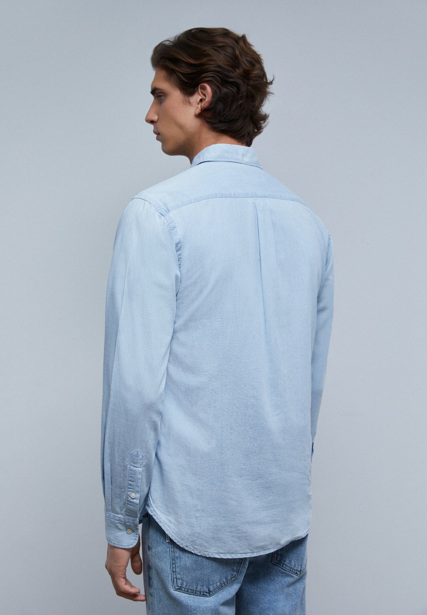 CAMISA DENIM COM BOTÕES