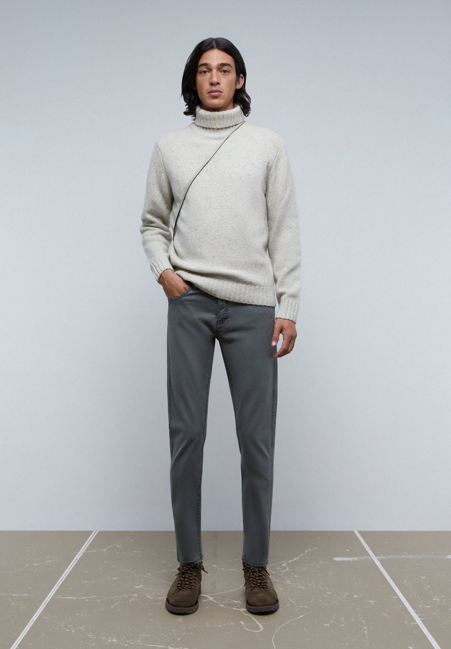 CALÇAS CINCO BOLSOS