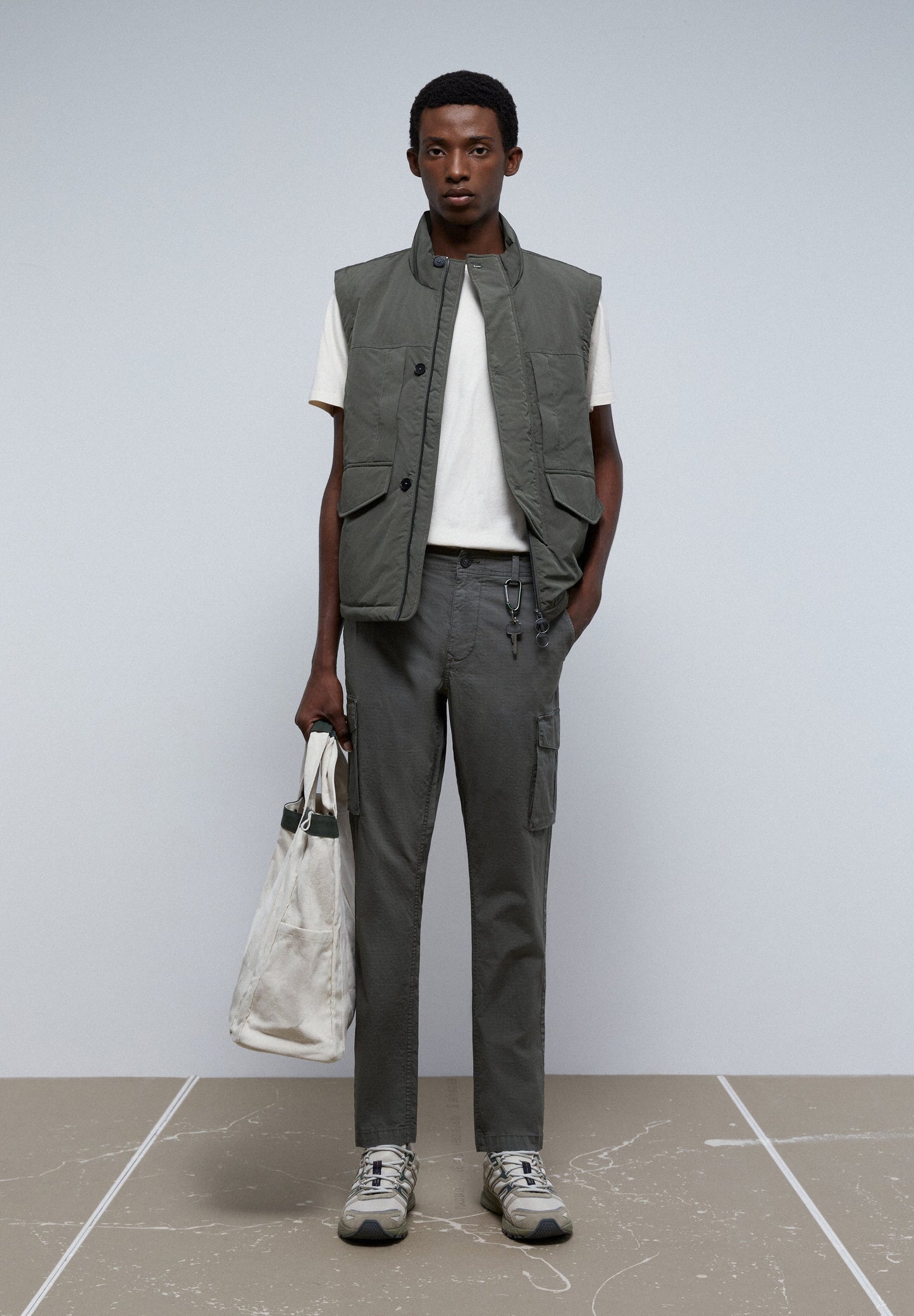 COLETE LEVE COM BOLSOS