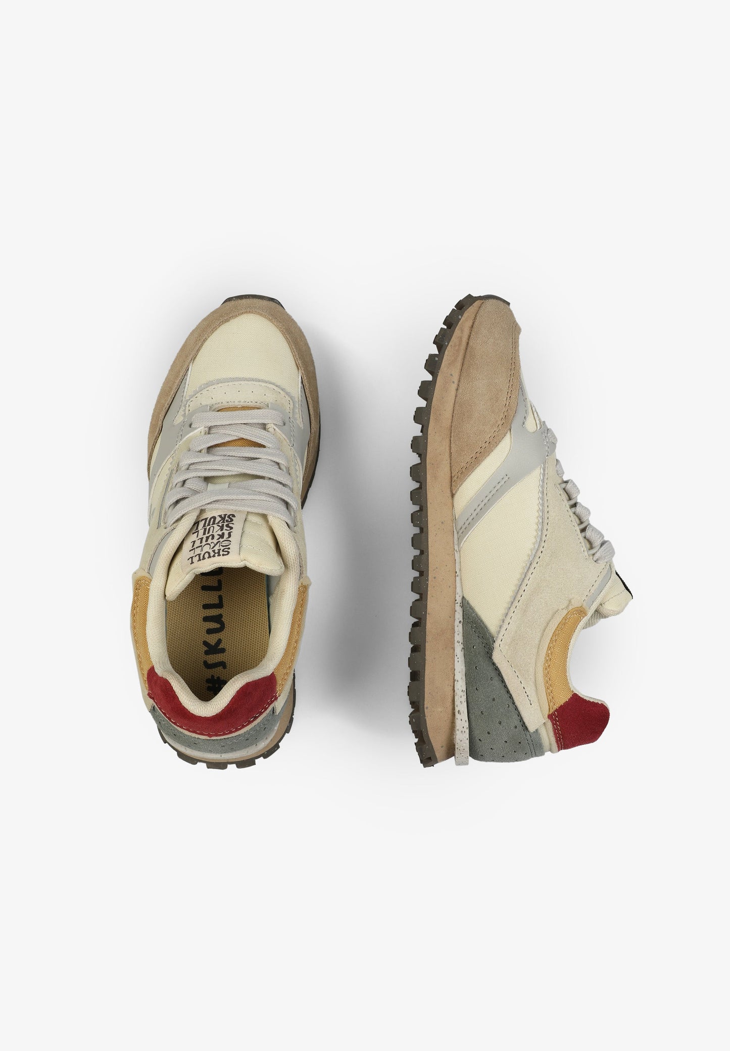 SAPATILHAS TECIDOS COM SKULL