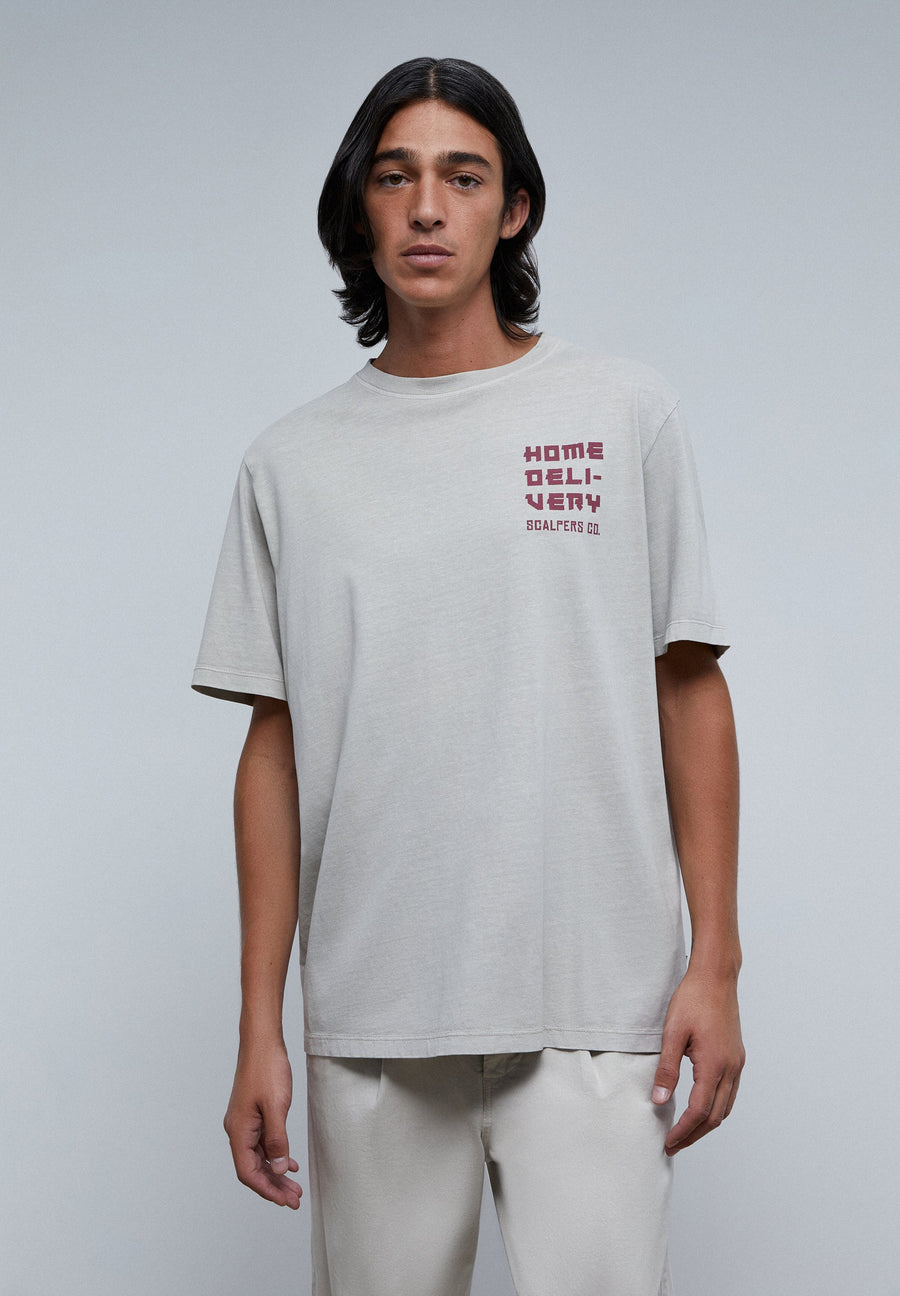 T-SHIRT DESBOTADA COM PADRÃO A CONTRASTAR
