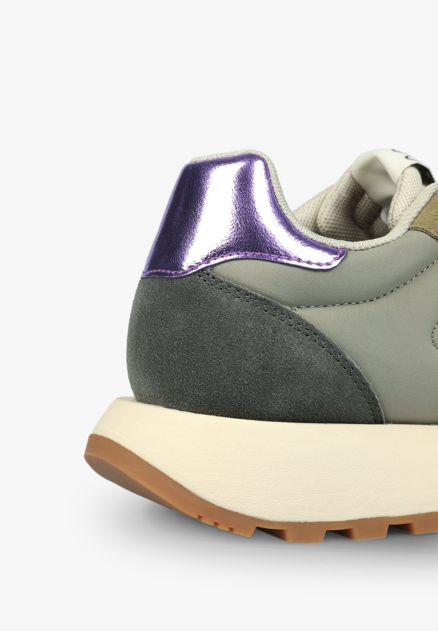 SAPATILHAS PORMENOR METALIZADO